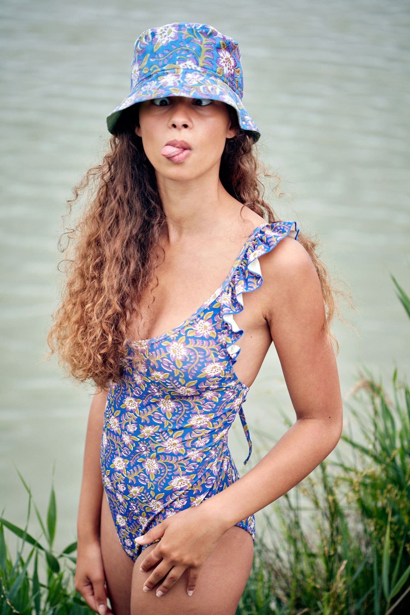 BATHING SUIT REVA BLUE FLOWERS 4