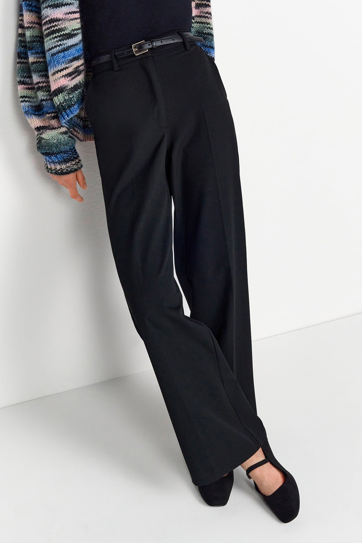WIDE LEAG PLEATED PANTS BLACK 1