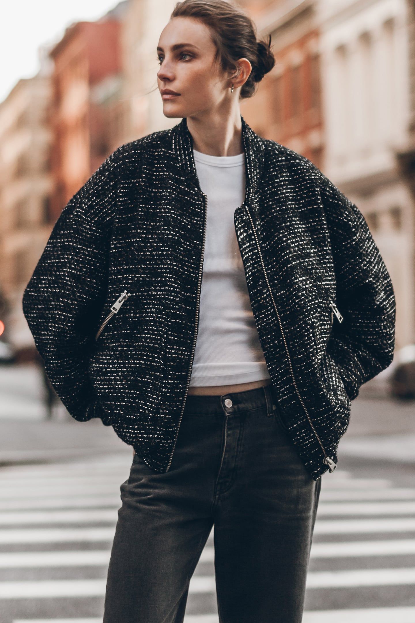 THE BLACK SPARKLY TWEED BOMBER JACKET | Online Outlet | Otrium