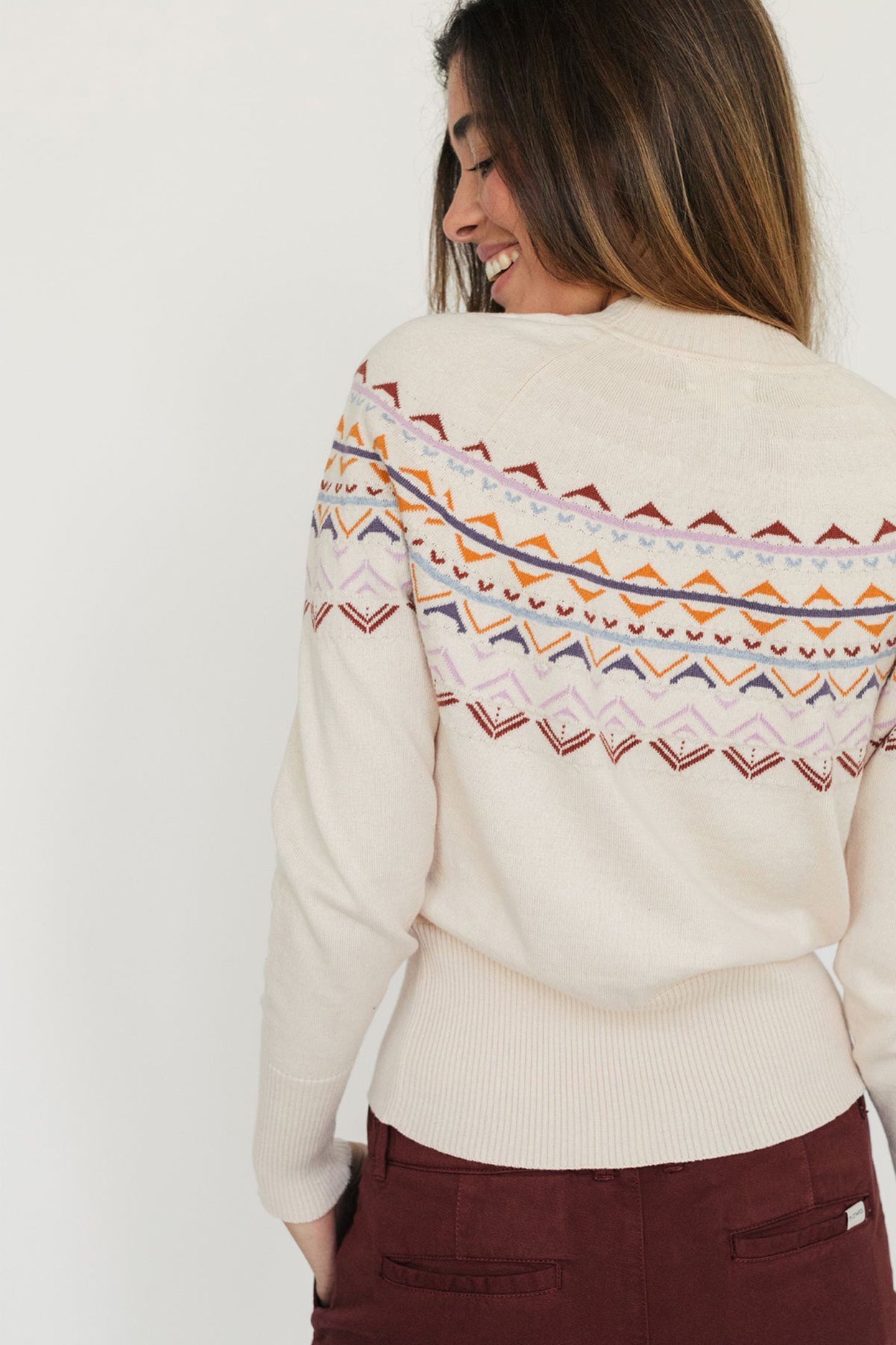 EDGE KNIT SOFT JAQUARD 4