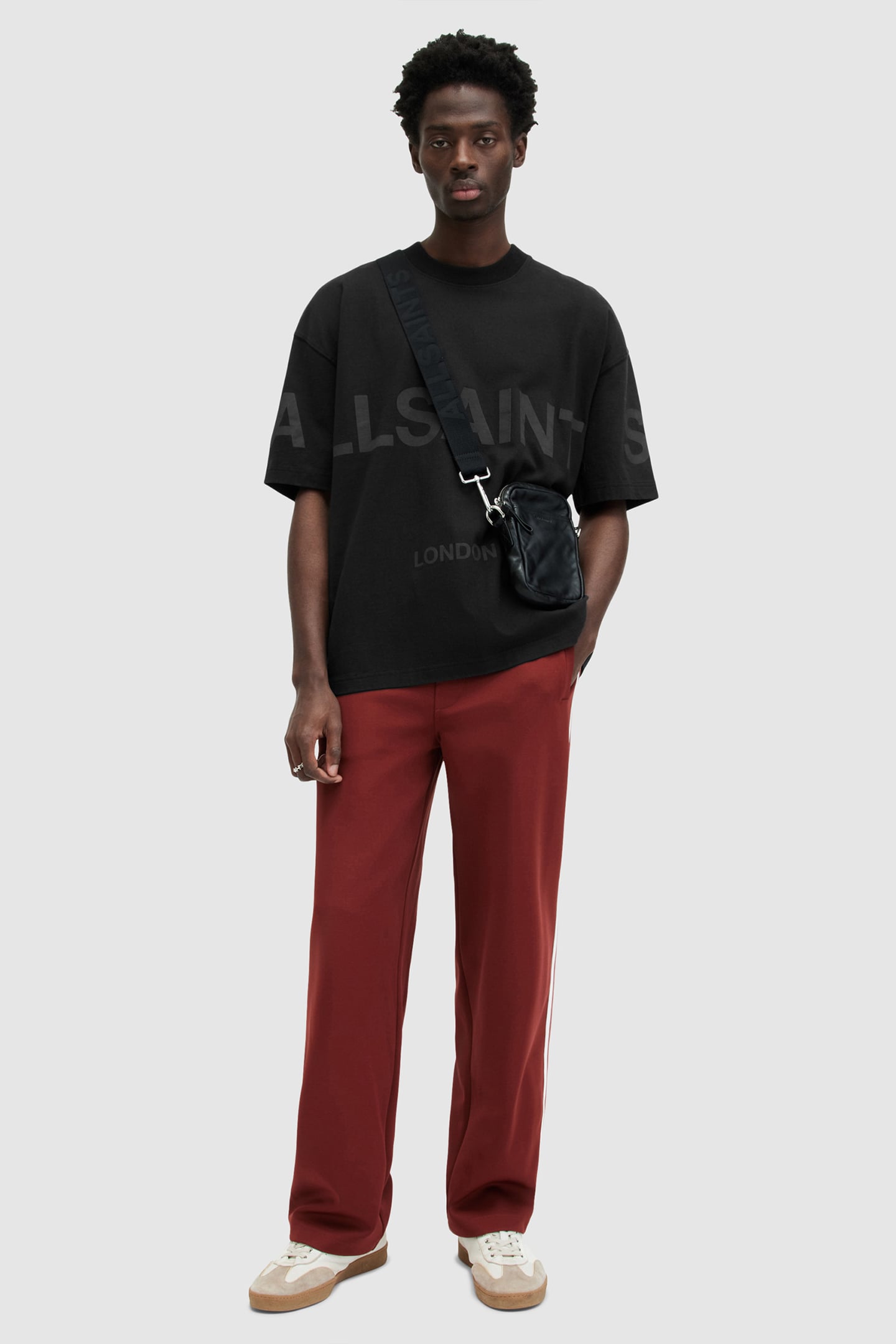 BIGGY SS CREW JET BLACK 2