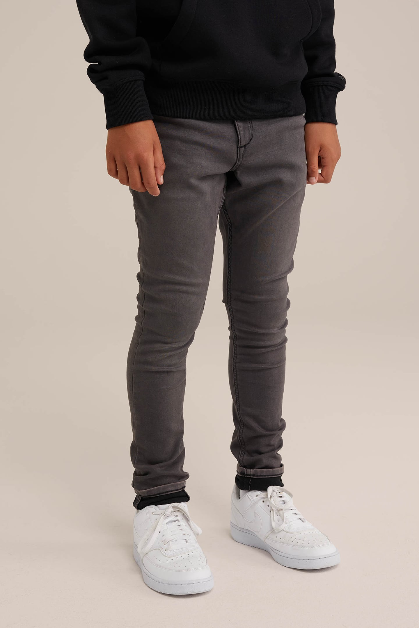 5-POCKET MID WAIST DARK GREY 1