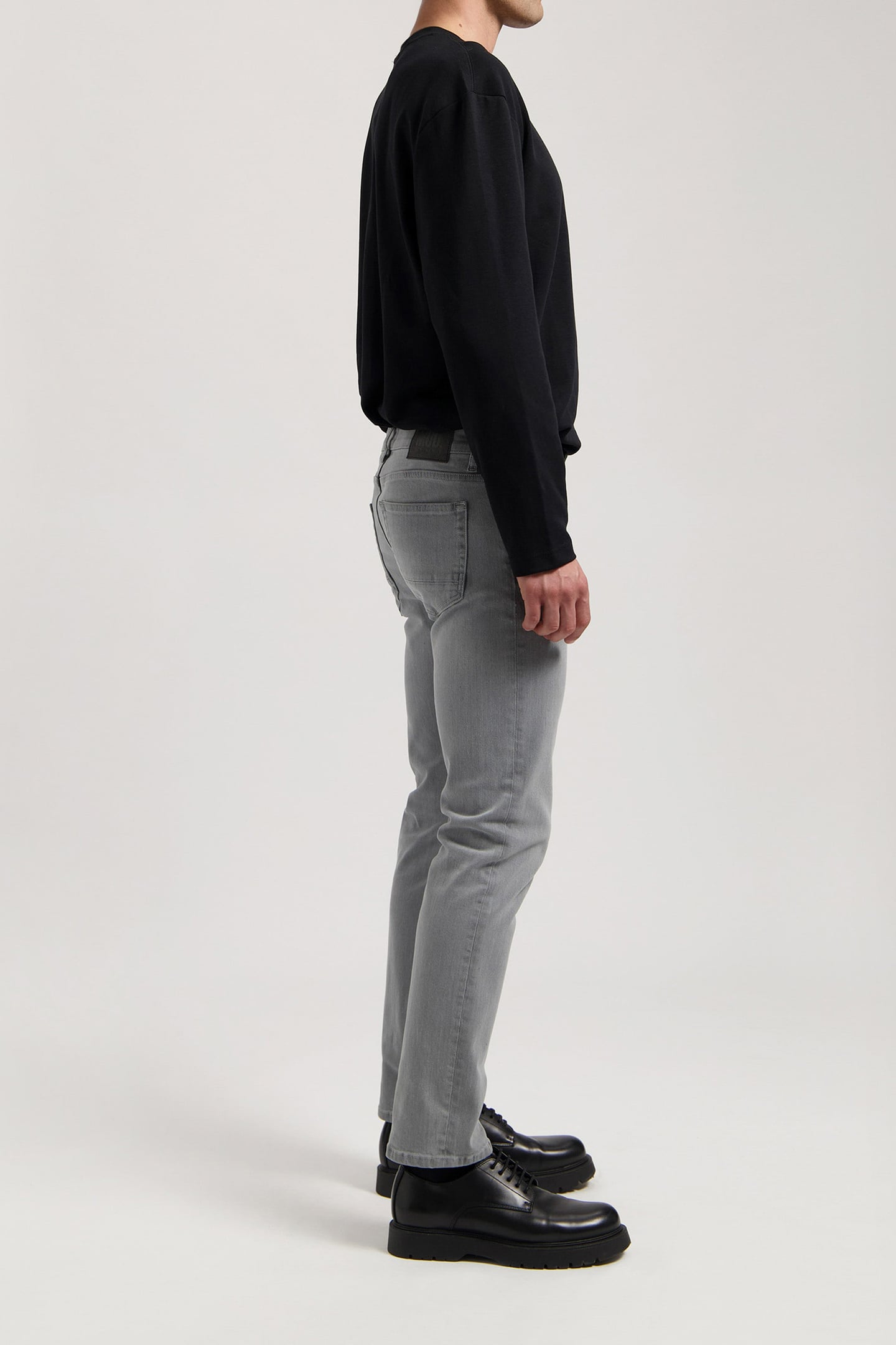 BRYCE MID STRAIGHT LIGHT GREY 5