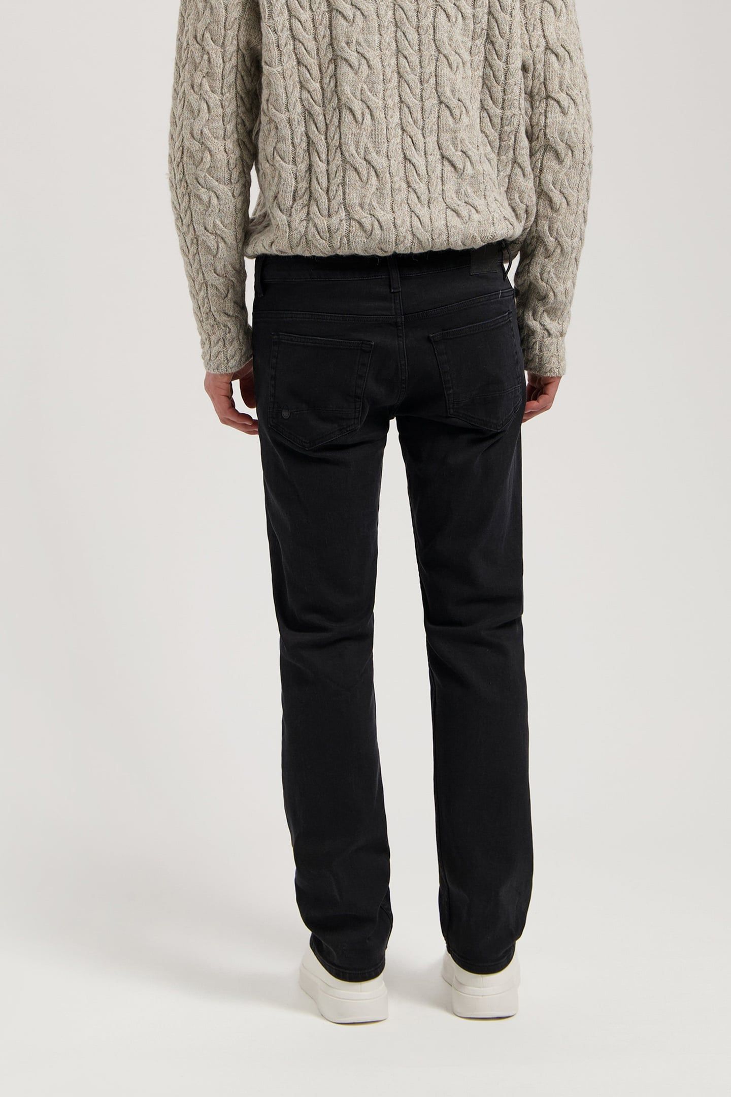HANK MID TAPERED STONE BLACK 2