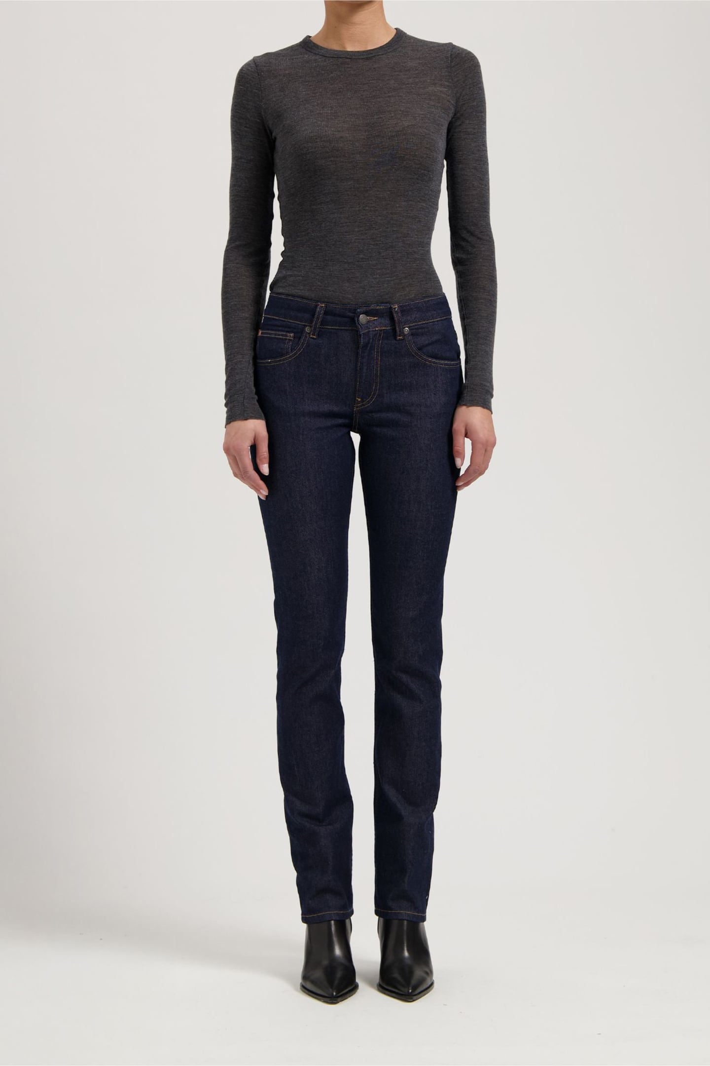 LOGAN HIGH SLIM RINSE 3
