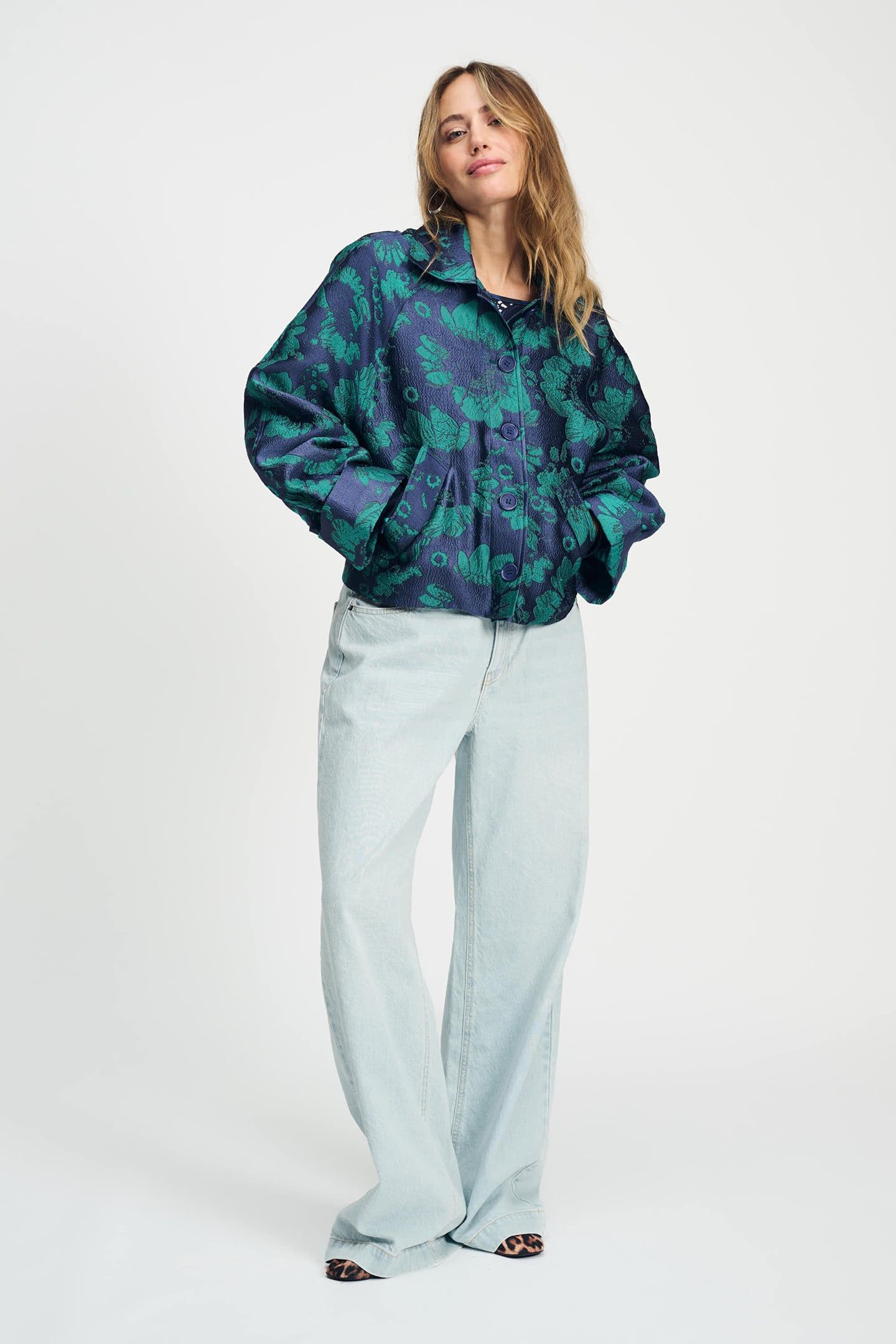 JACKET - FLORAL JACQUARD FRESH BLUE 5