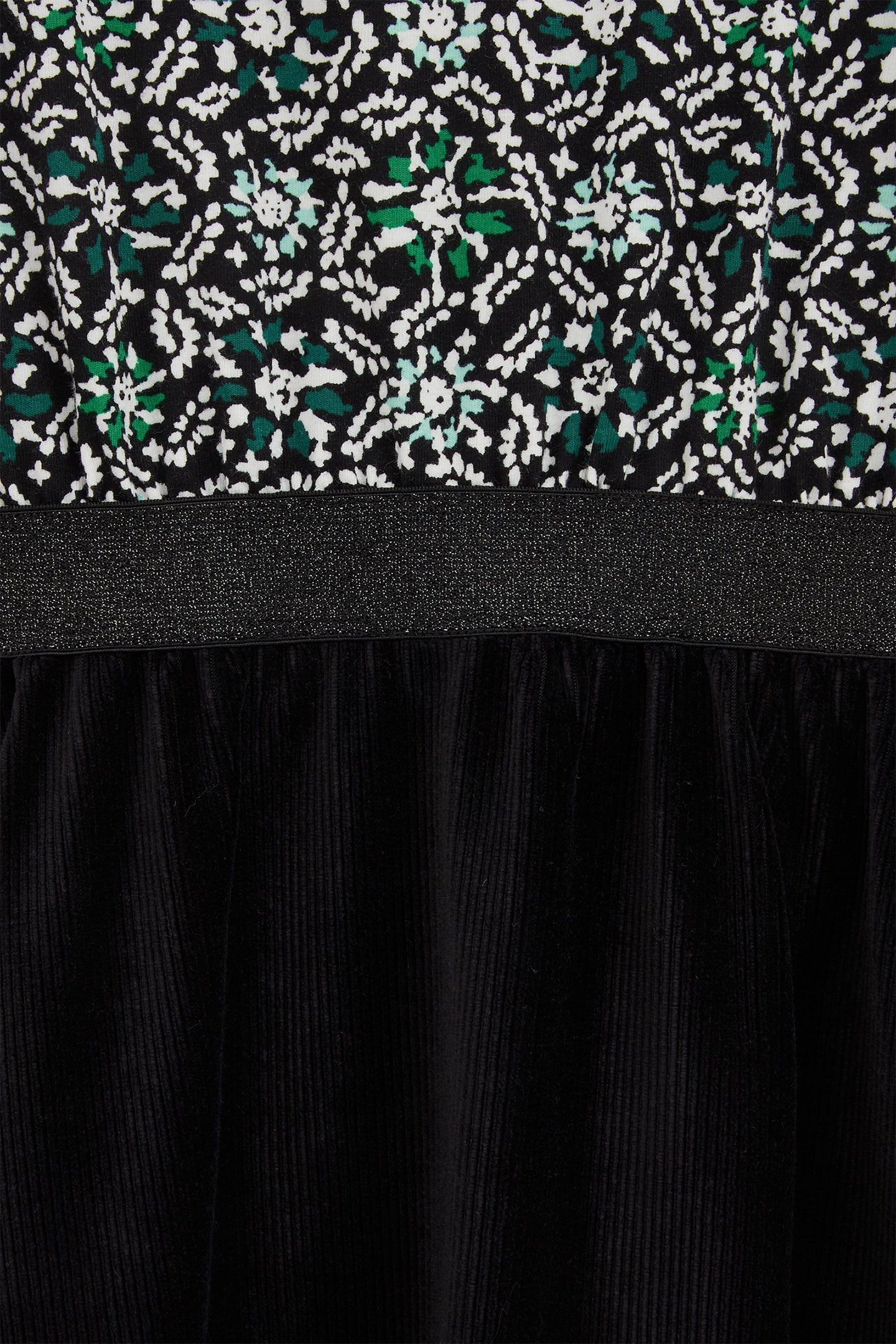 JURK BLACK 6