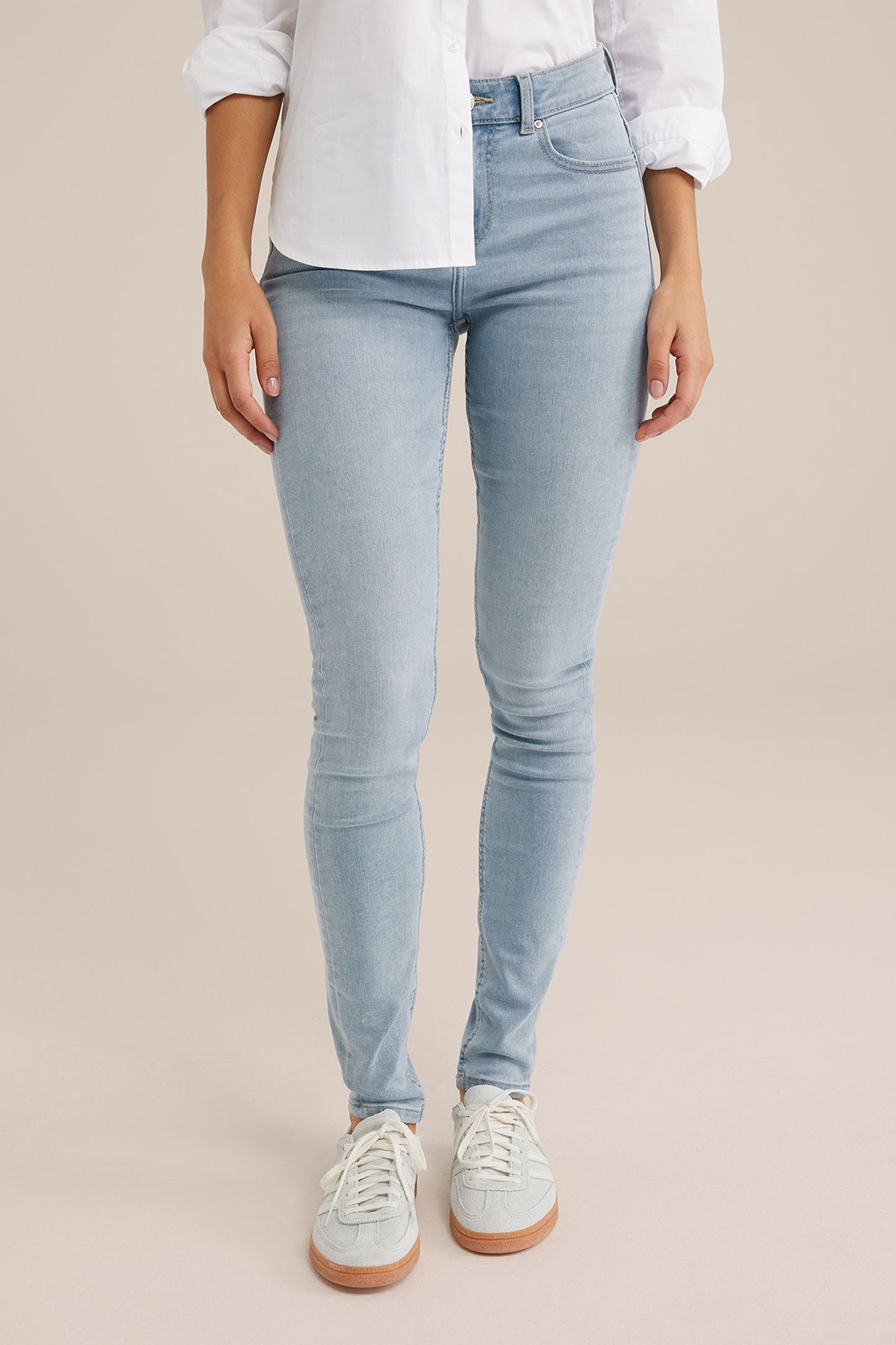 5-POCKET MID WAIST LIGHT BLUE 1