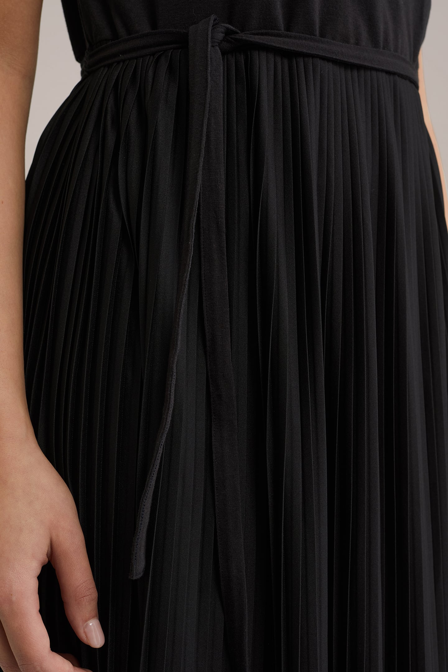 DRESS MAXI BLACK 5