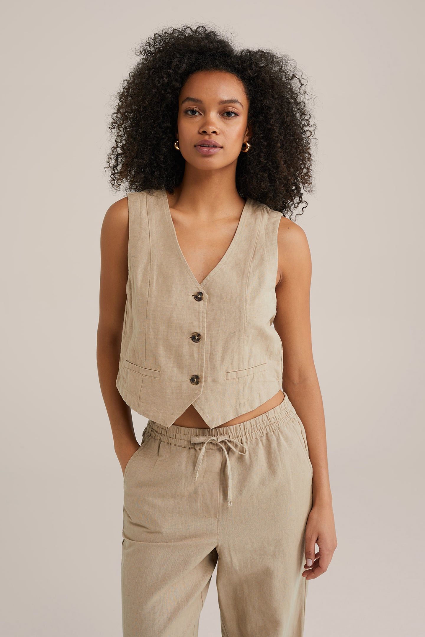 WAISTCOAT BEIGE 1