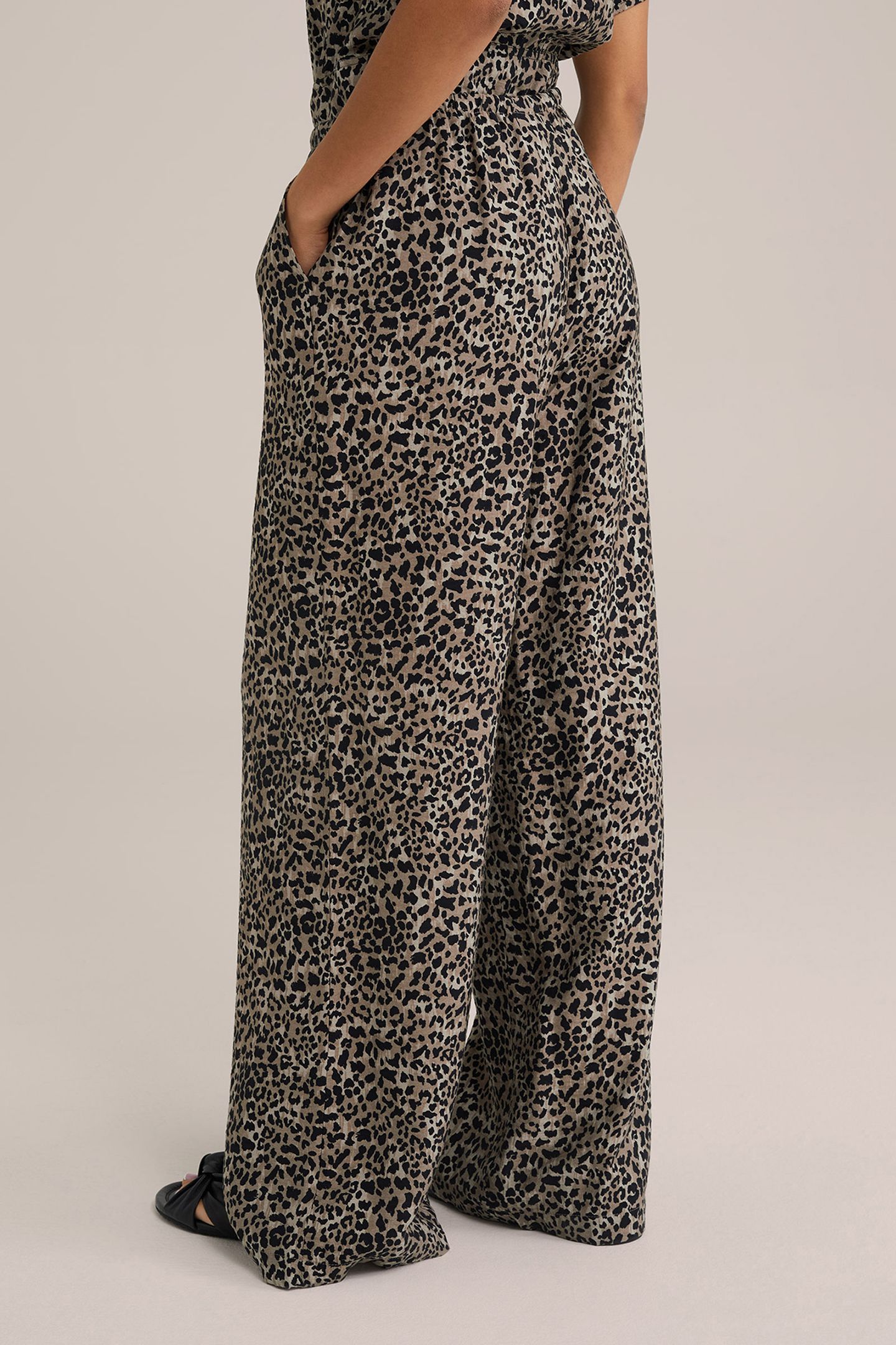 TROUSER LIGHT BROWN 2