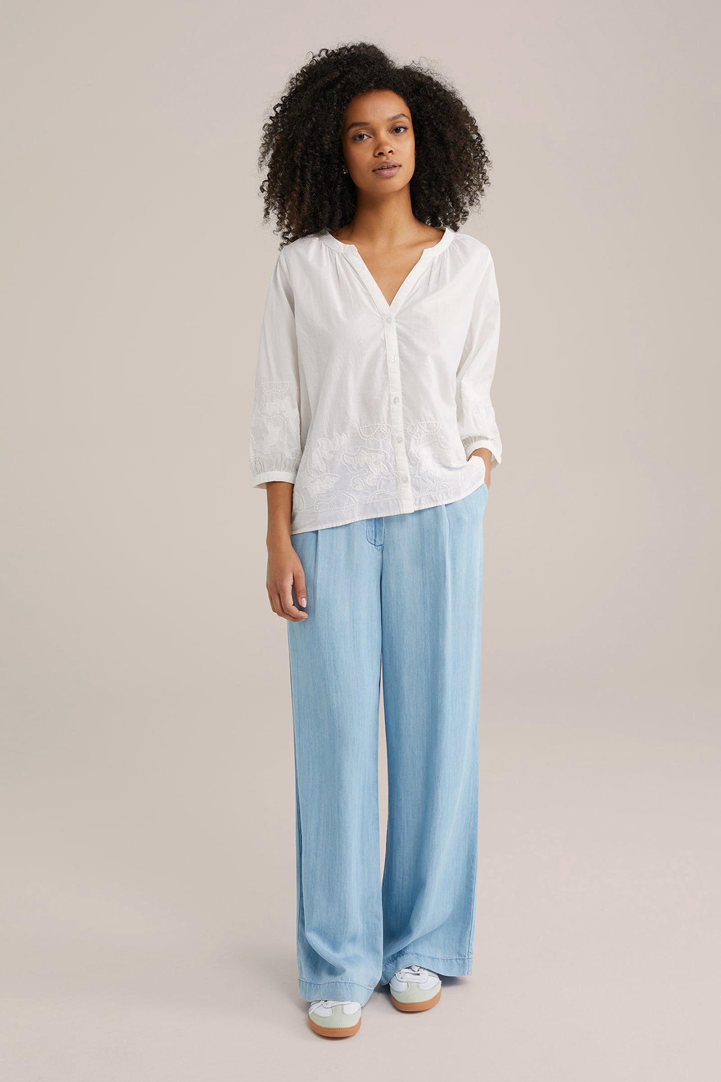 BLOUSE WHITE 3