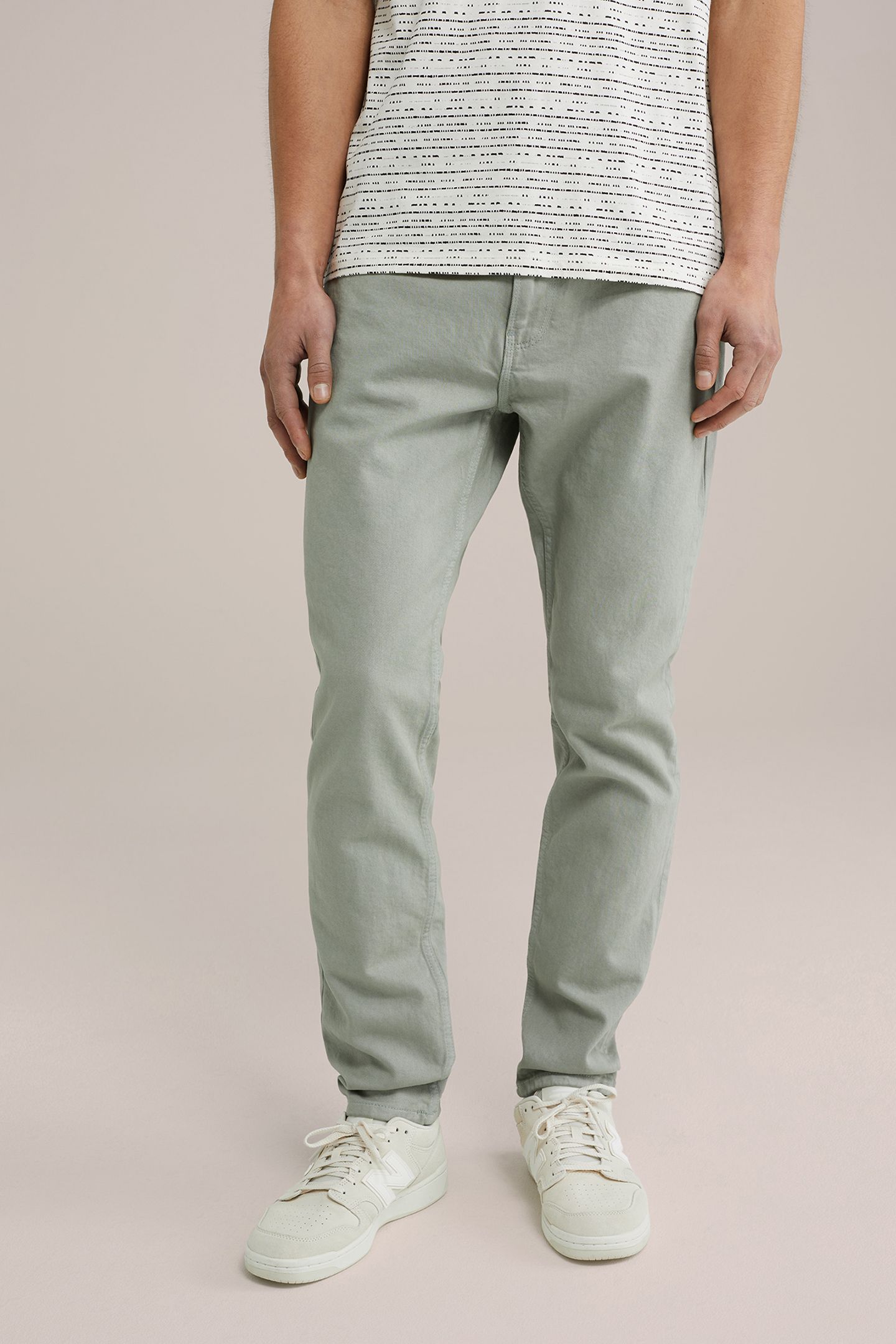 5-POCKET MID WAIST PASTEL GREEN 1