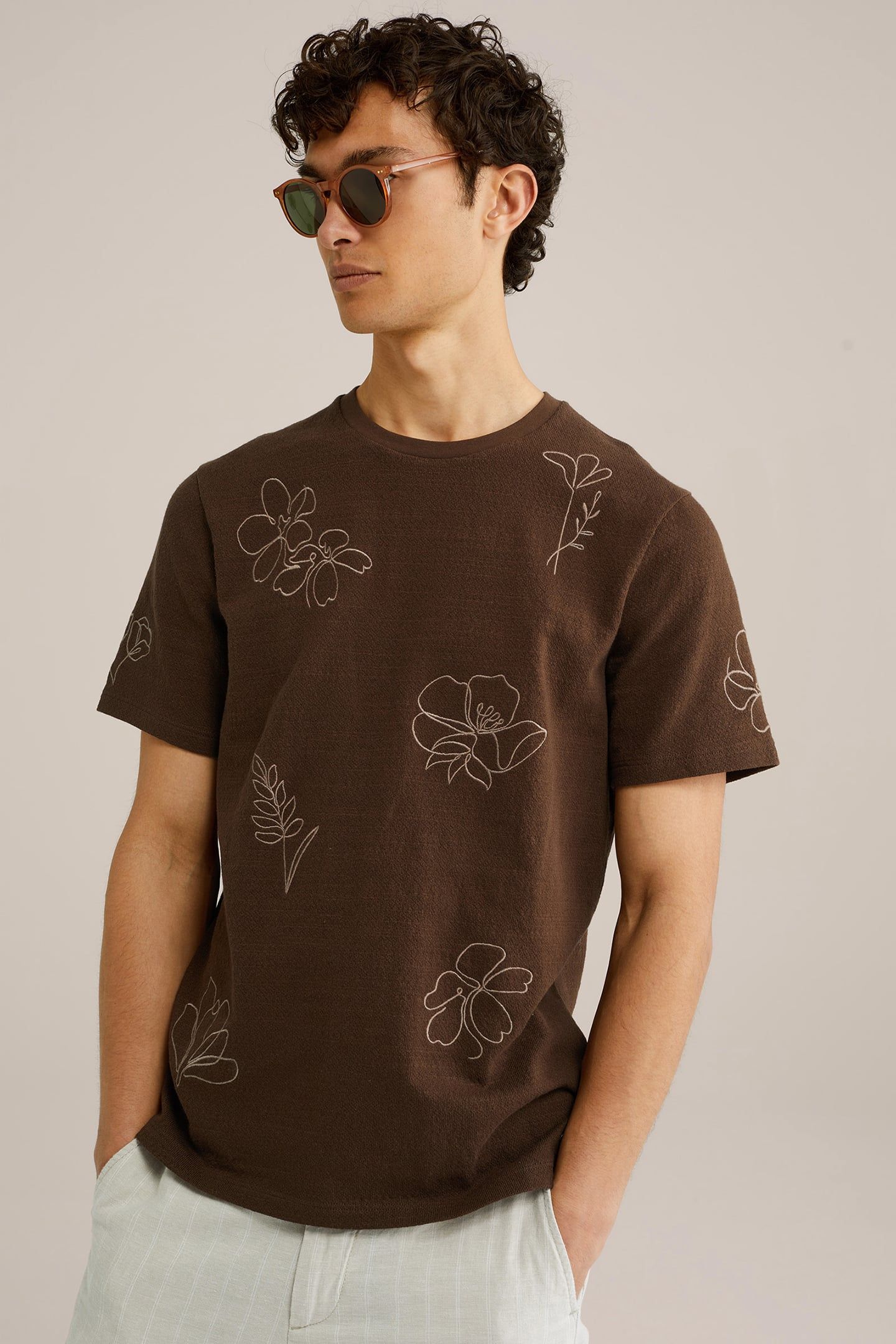 T-SHIRT DARK BROWN 5