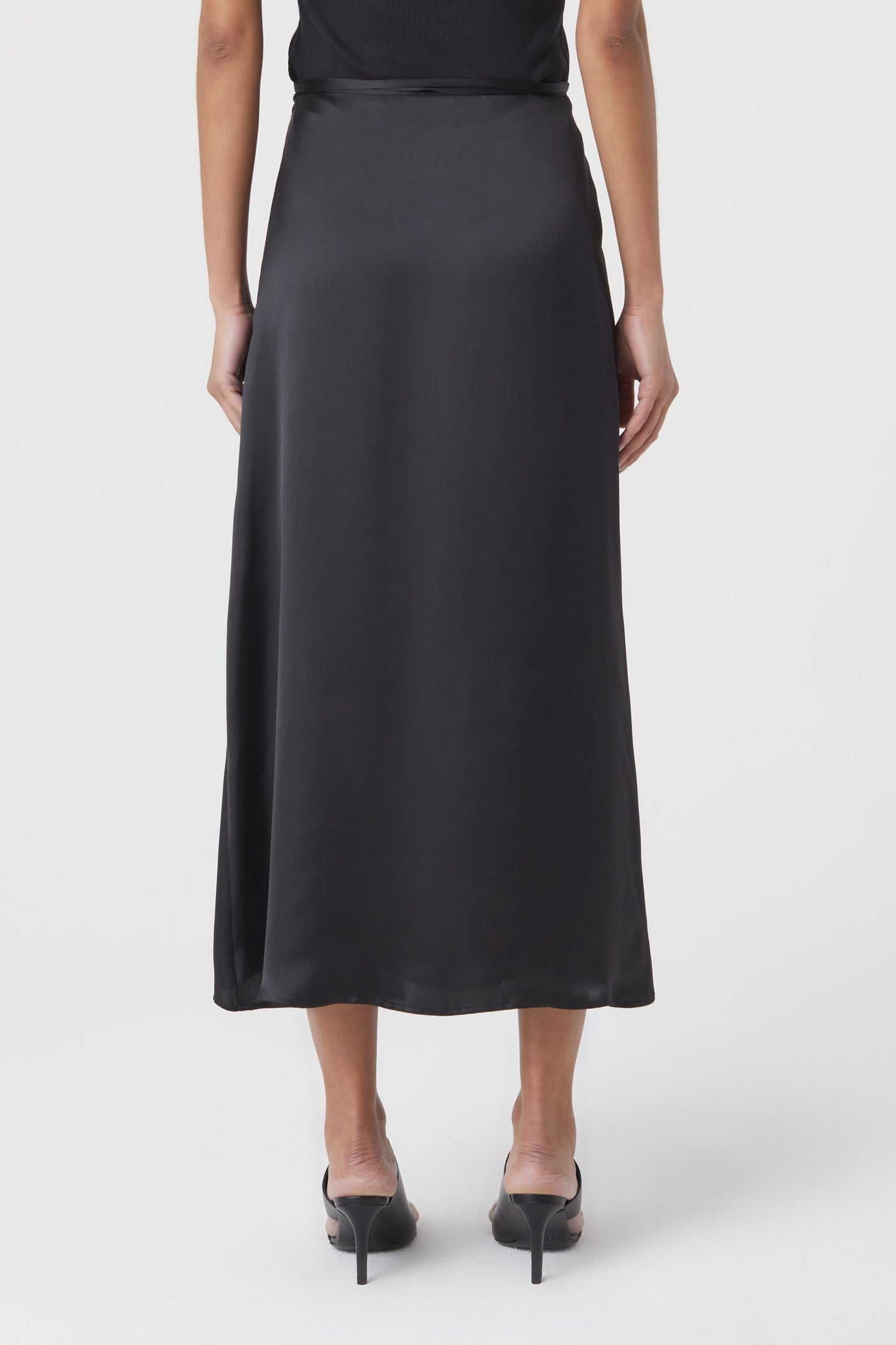 WRAP SKIRT BLACK 3