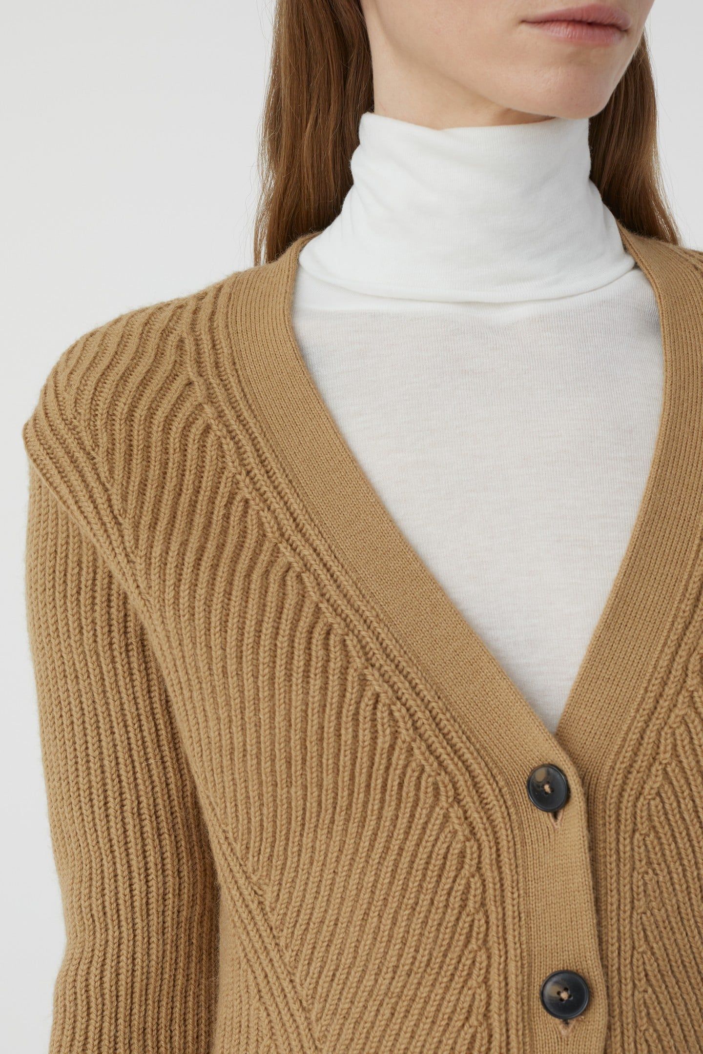 V CARDIGAN LONG SLEEVE KNITS DRIED TABACO 10