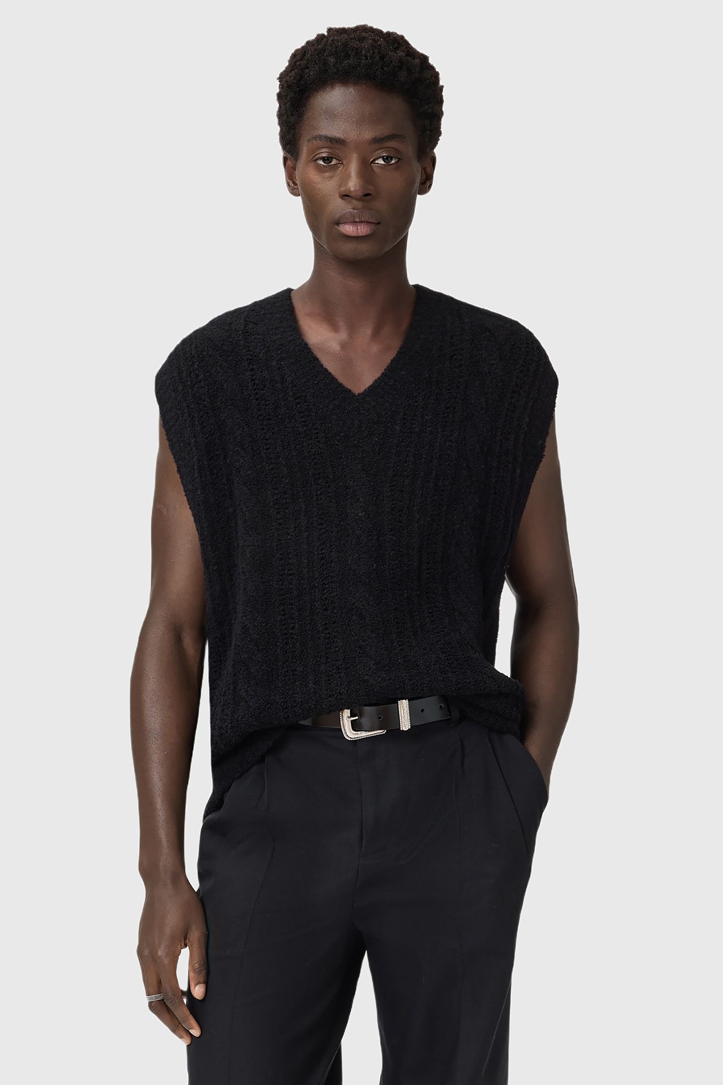 JOSIF TANK BLACK 4