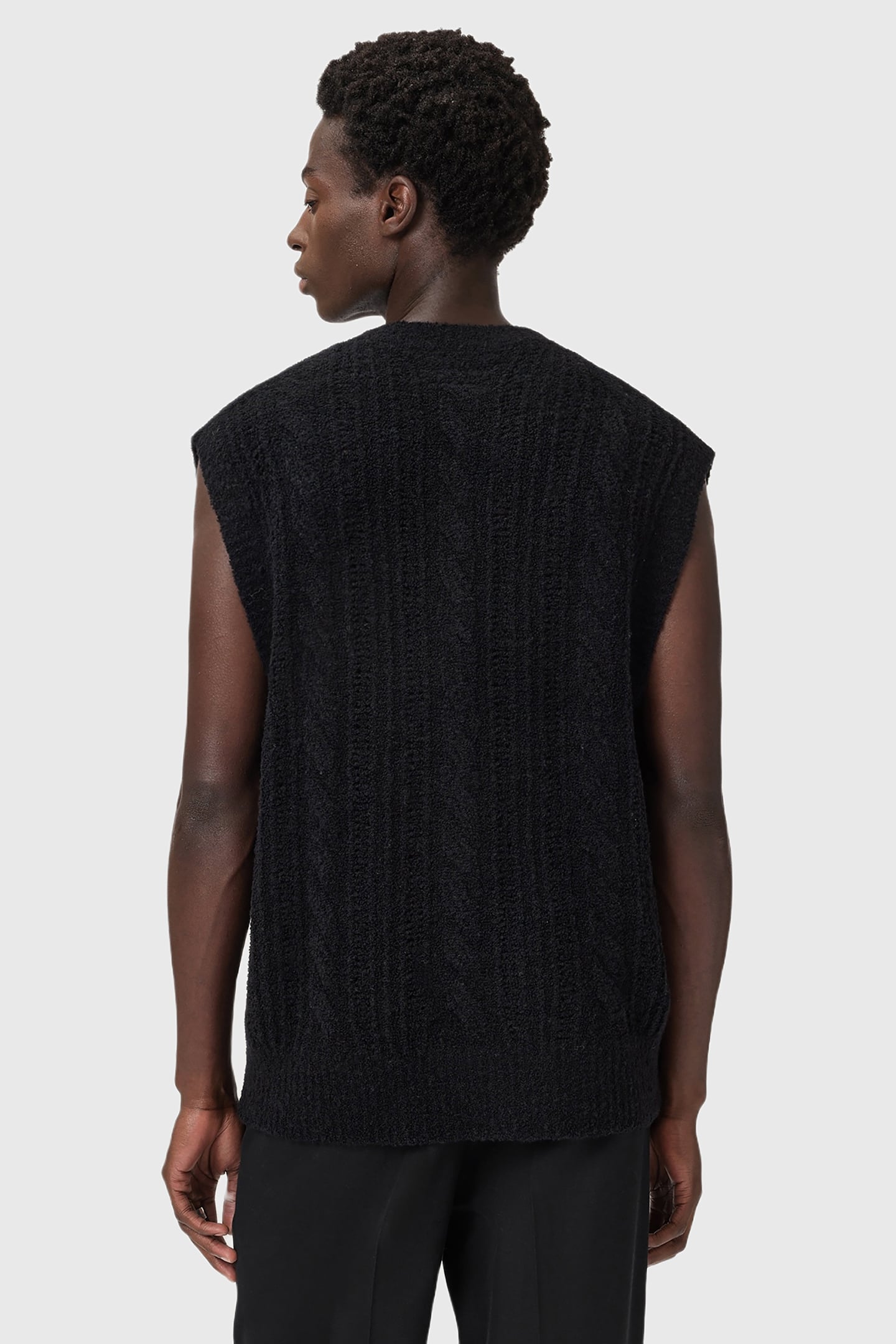 JOSIF TANK BLACK 5