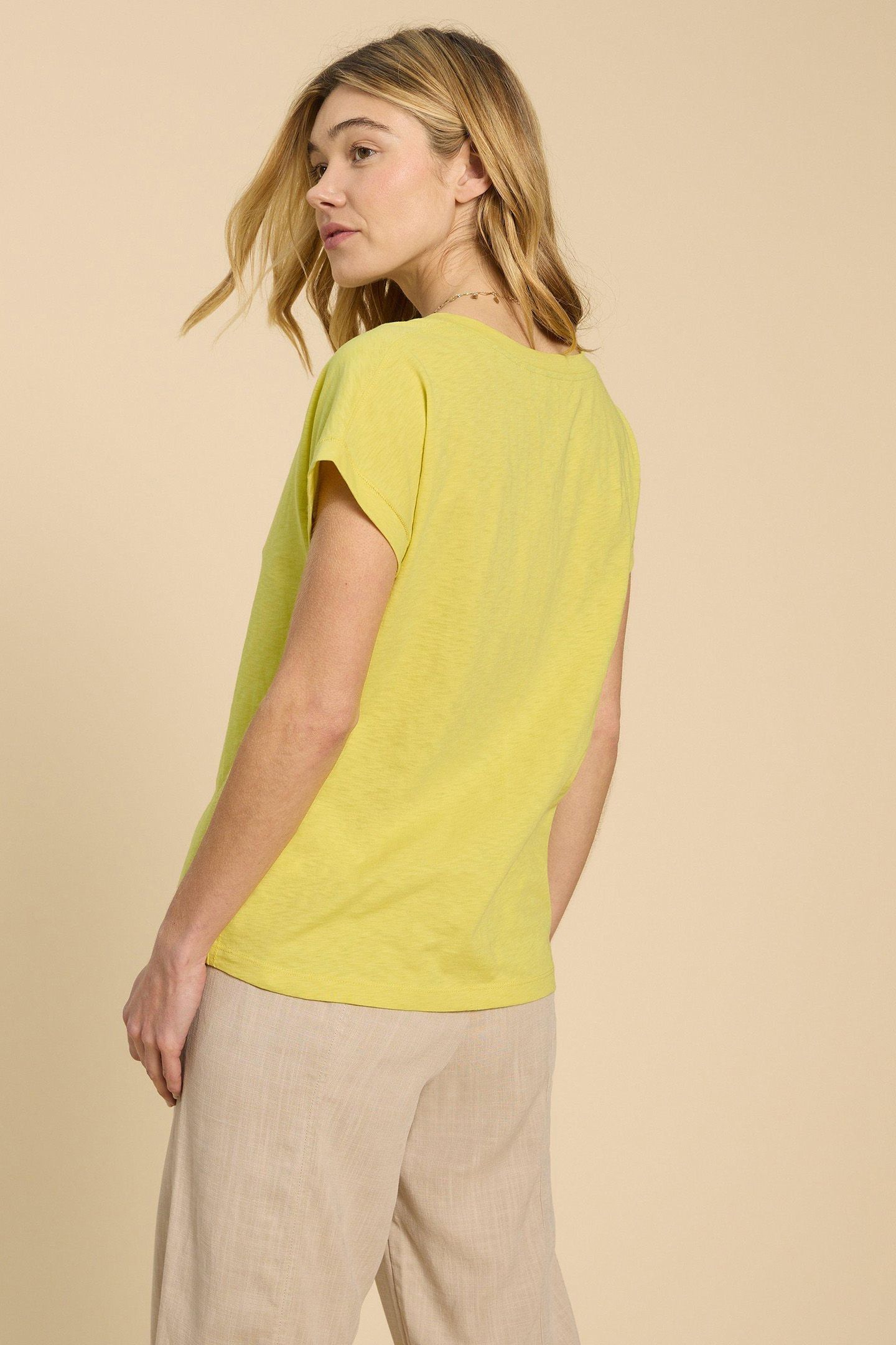 NELLY NOTCH NECK TEE LIGHT PINK 5