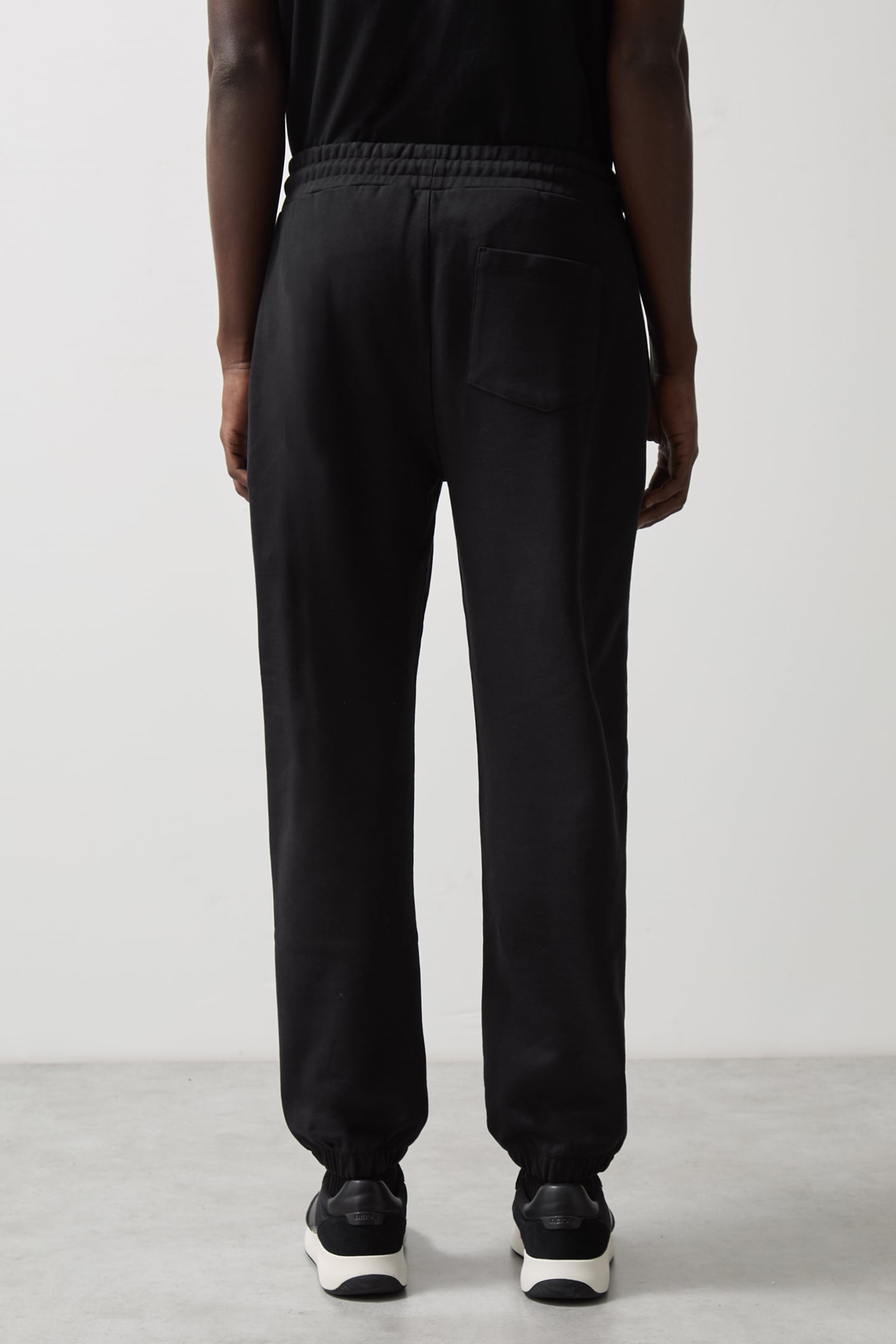DRAWSTRING PRINTED JOGGER BLACK 2