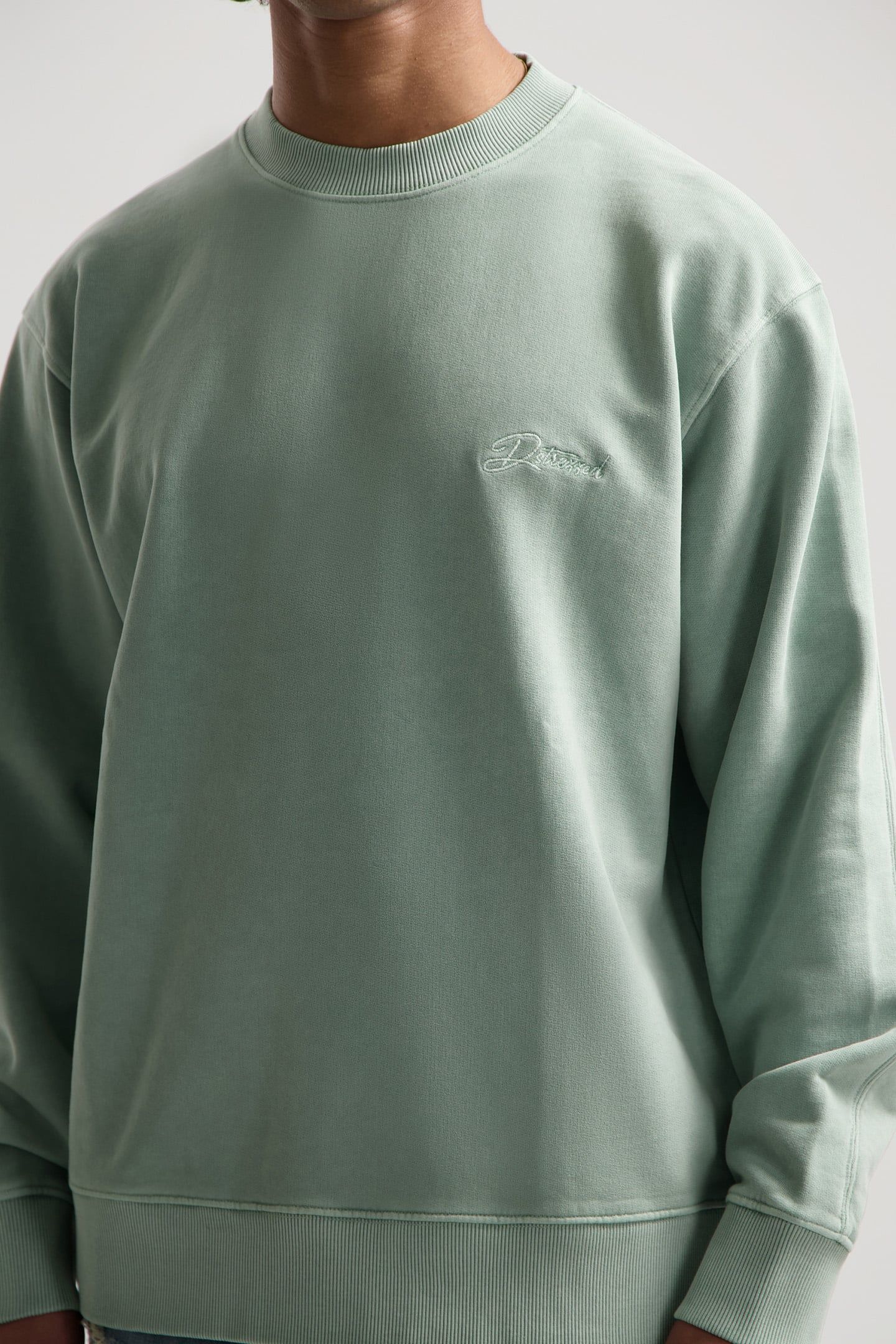 DS-NIKOL CREW LILY PAD 5