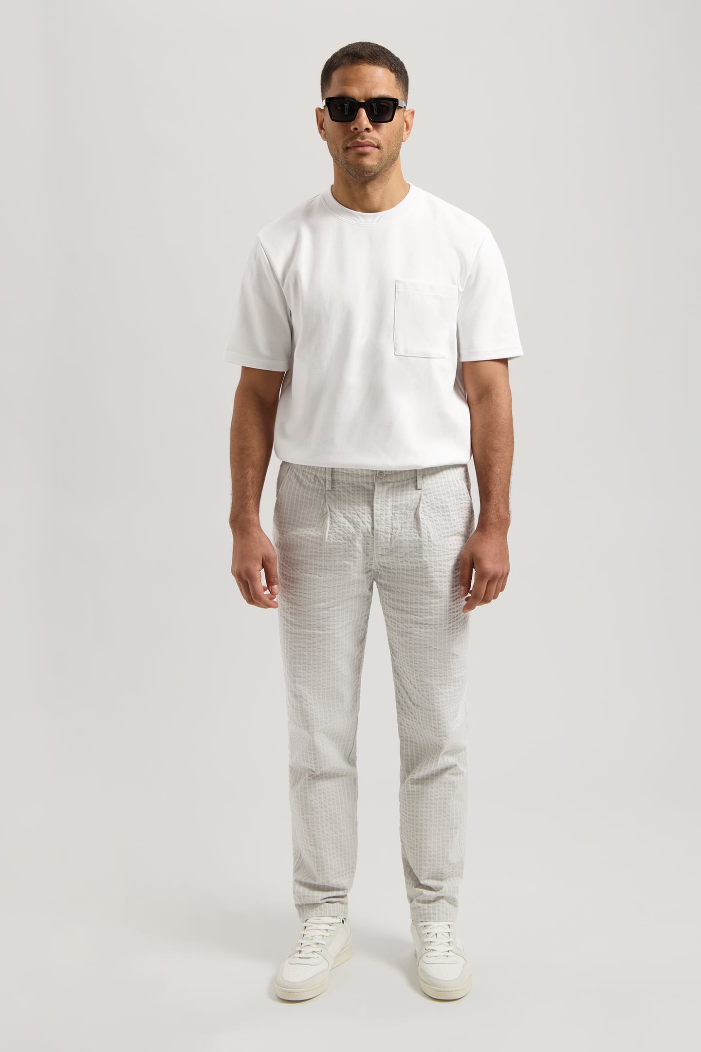 DS-LOGAN EASY SILVER BIRCH 3
