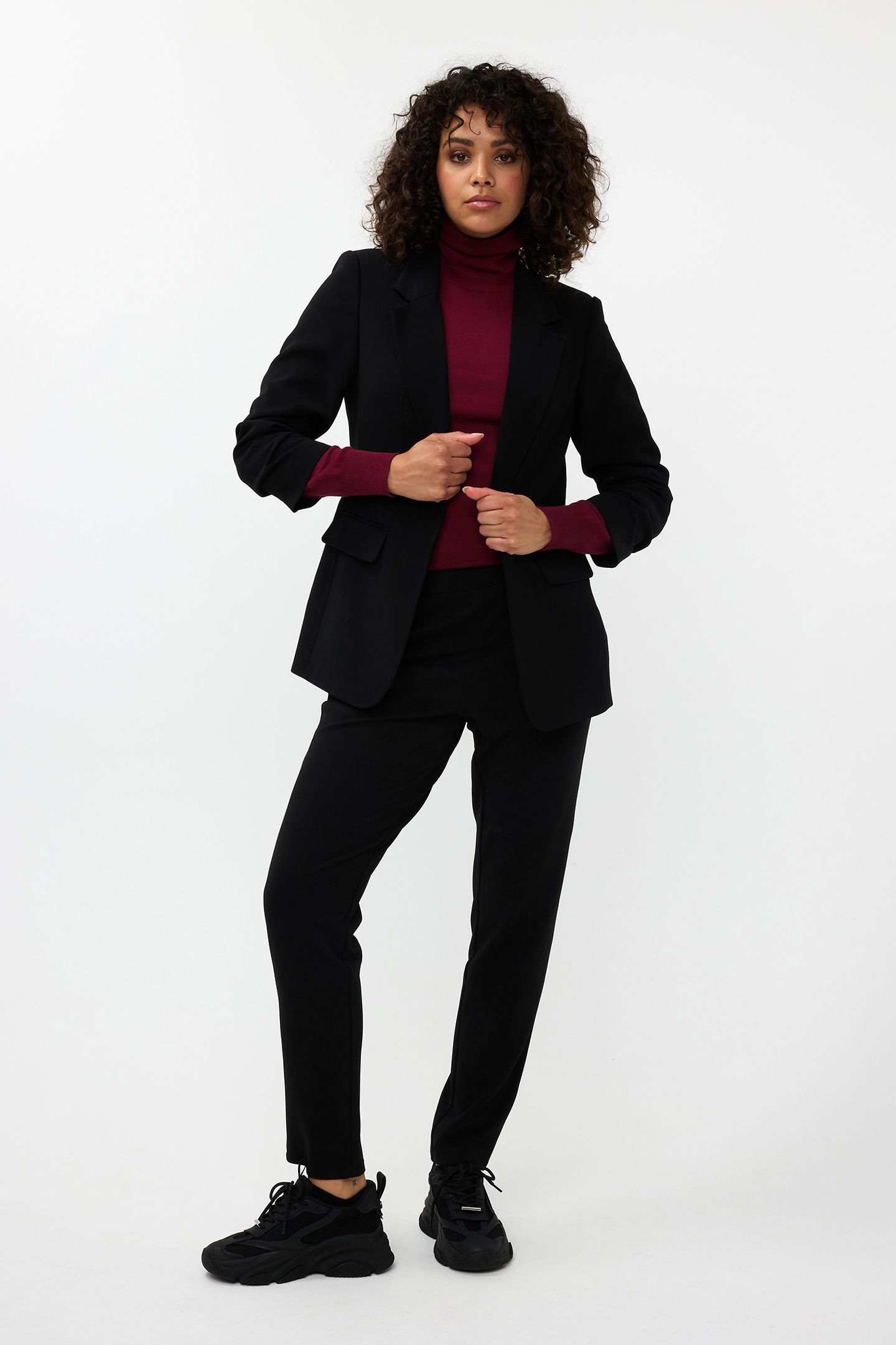 TROUSERS BUTTONS BLACK 3