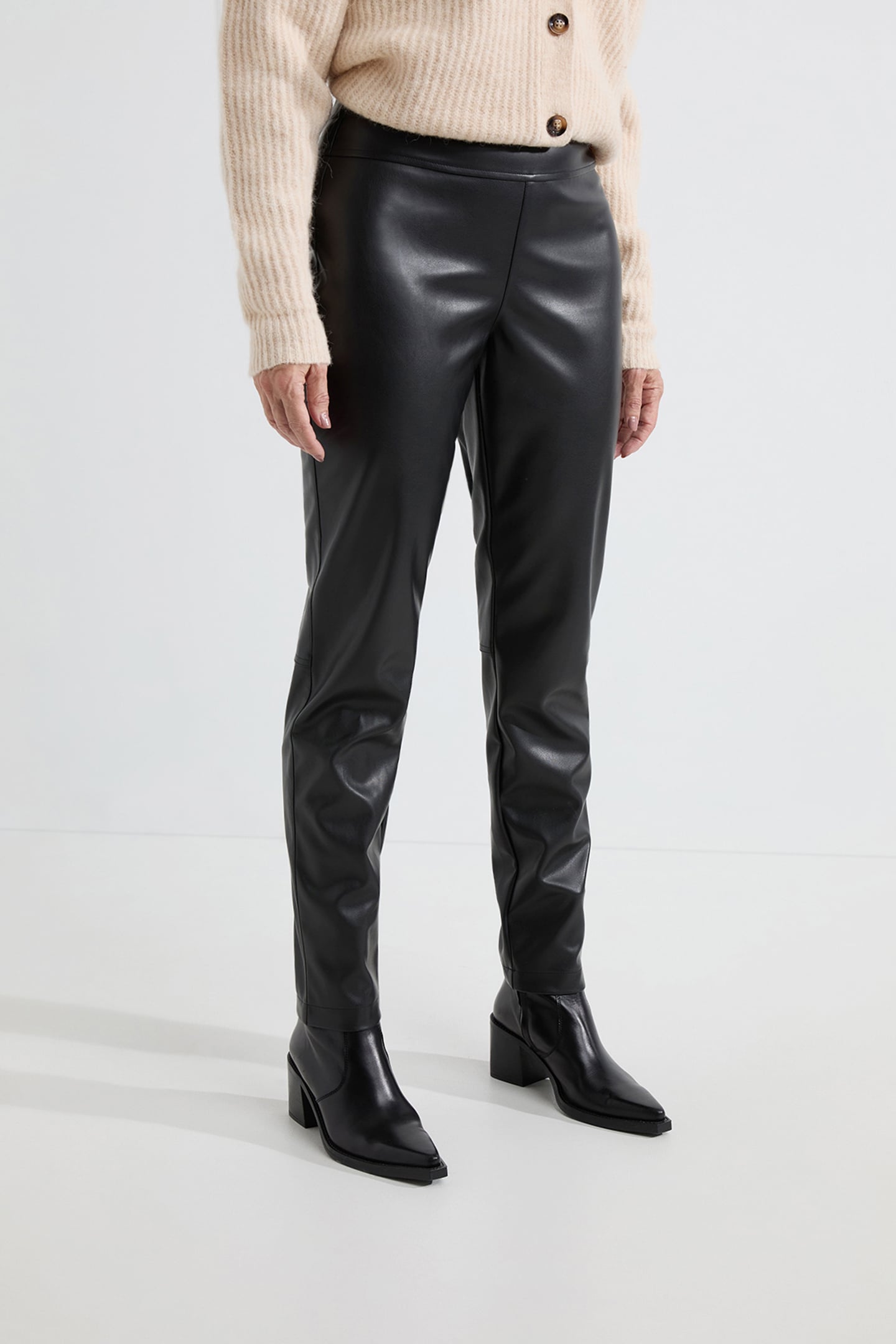 AMY PANTS BLACK 1