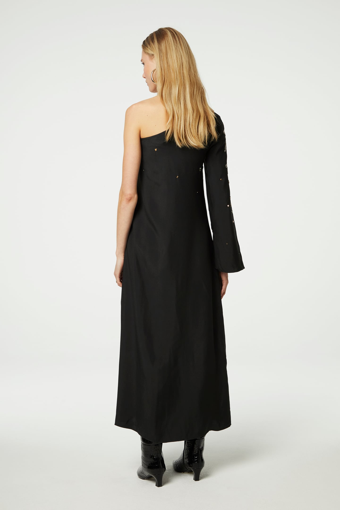 LUANA DRESS BLACK 2