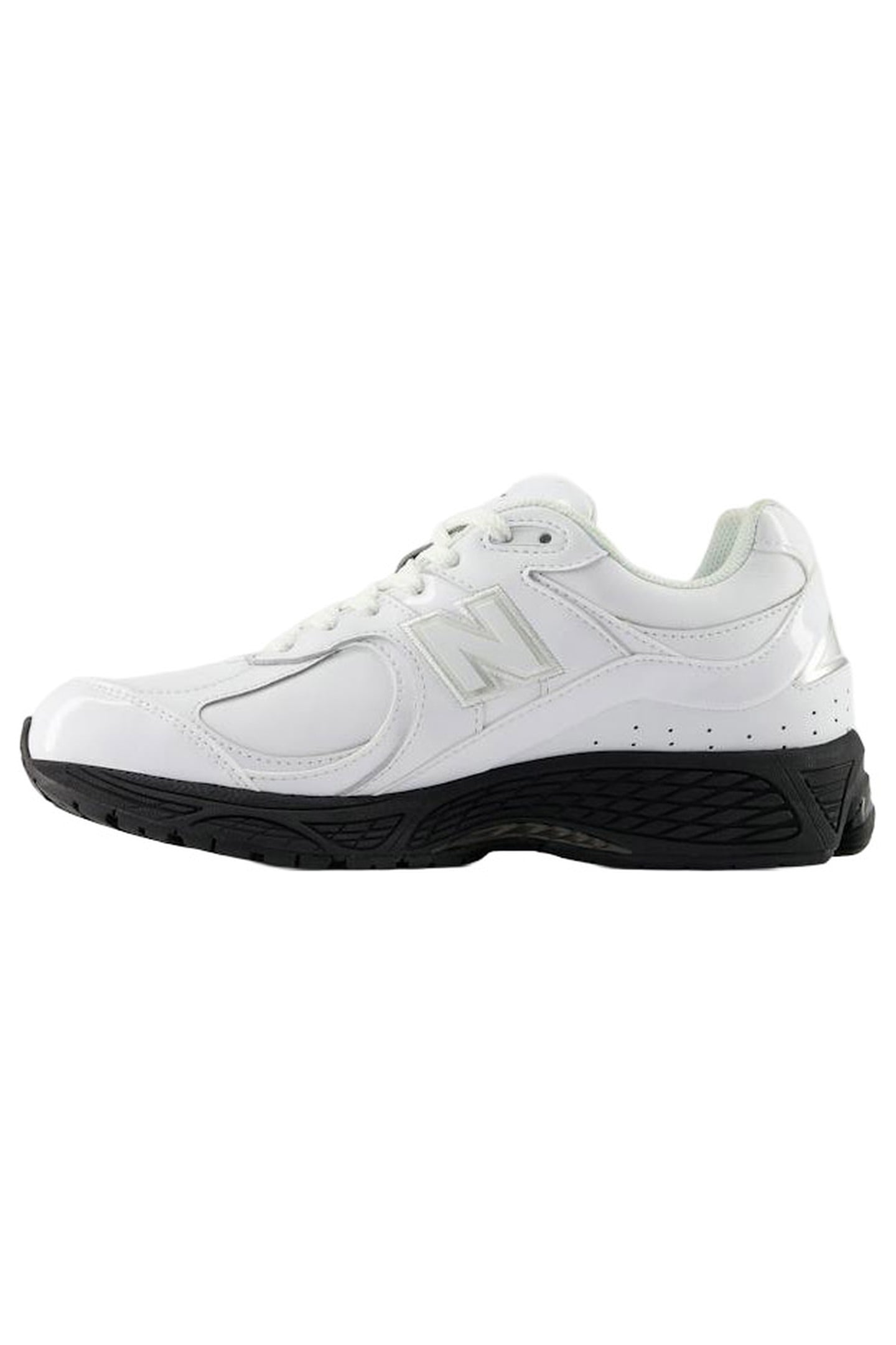 NEW BALANCE – 2002R 1