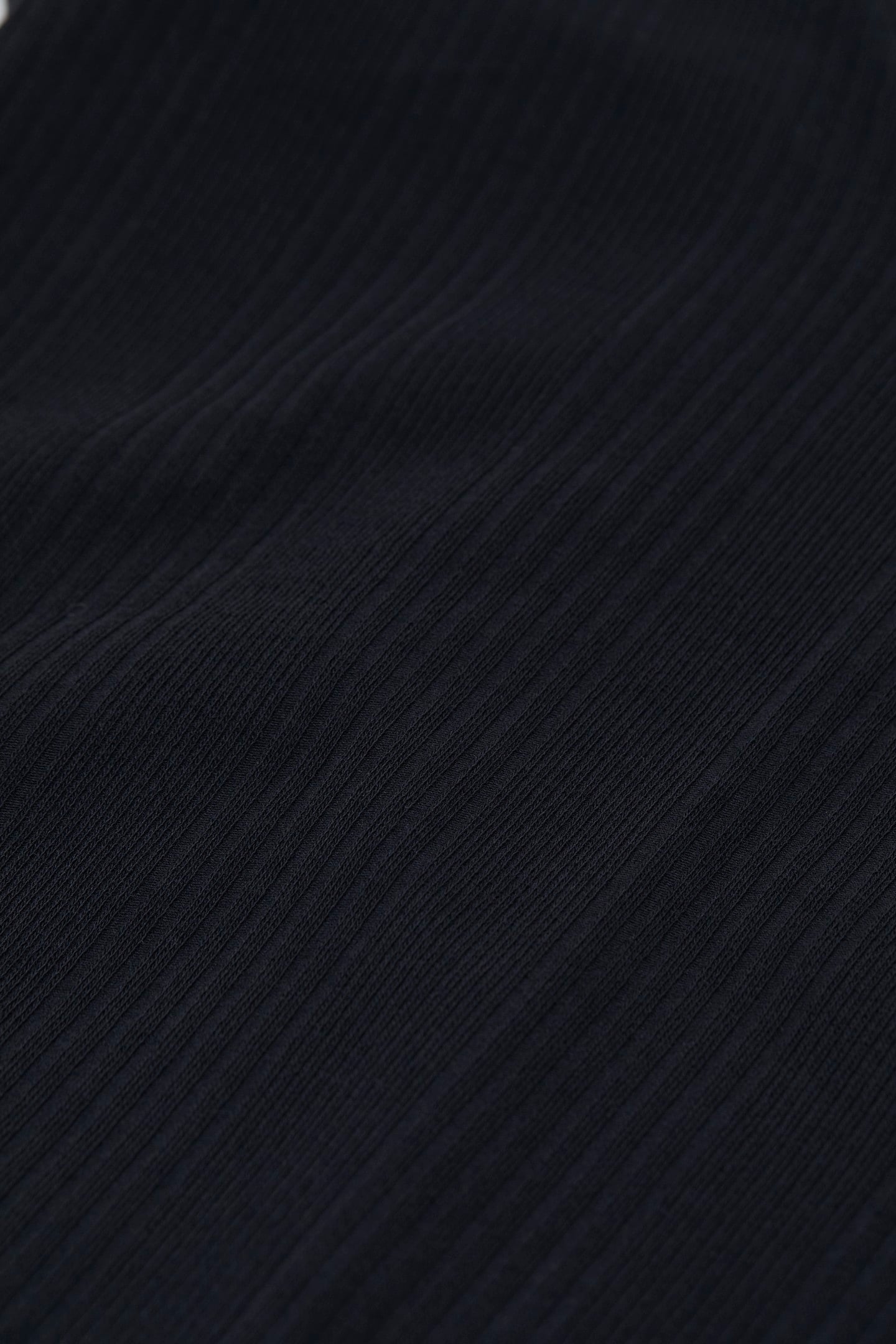 V NECK LONGSLEEVE T-SHIRTS BLACK 6
