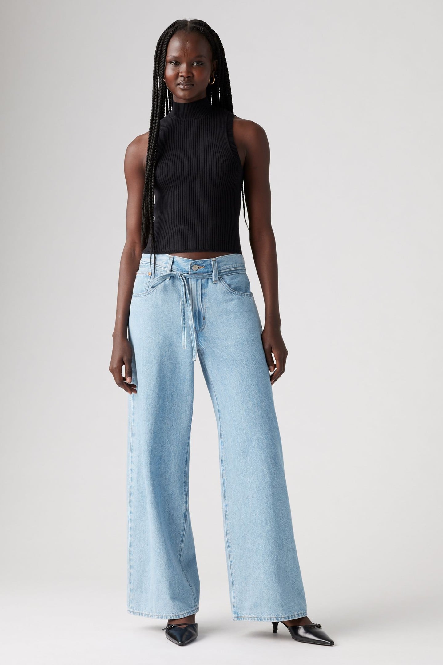 XL STRAIGHT LIGHTWEIGHT JEANS MED INDIGO | Online Outlet | Otrium