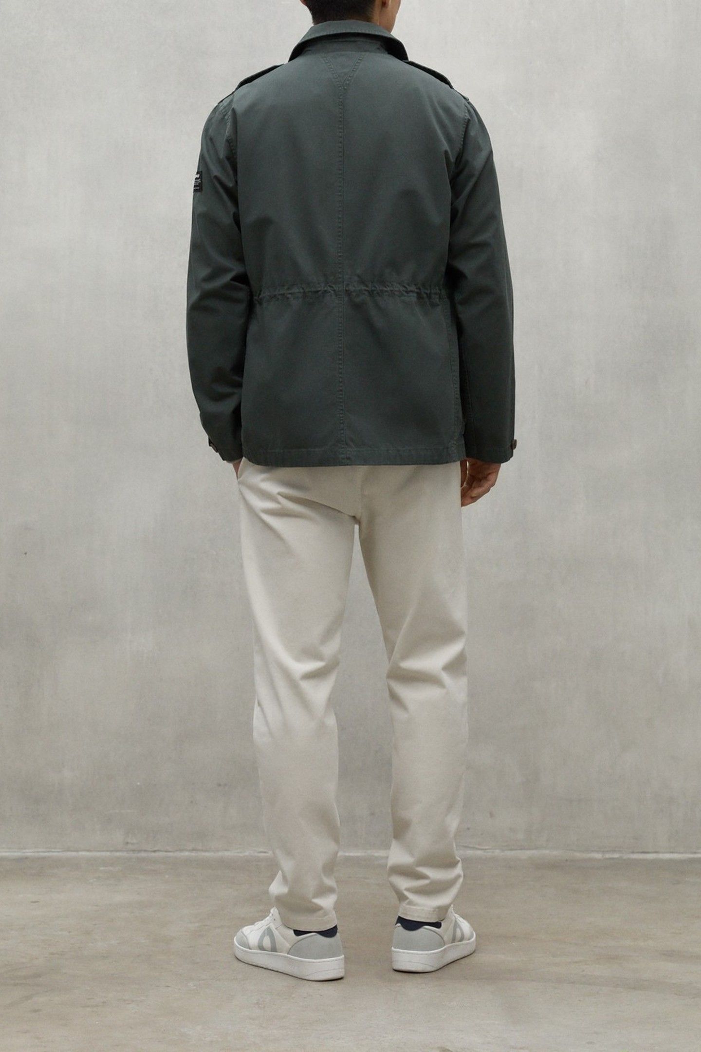 LAWUALF JACKET KHAKI 4