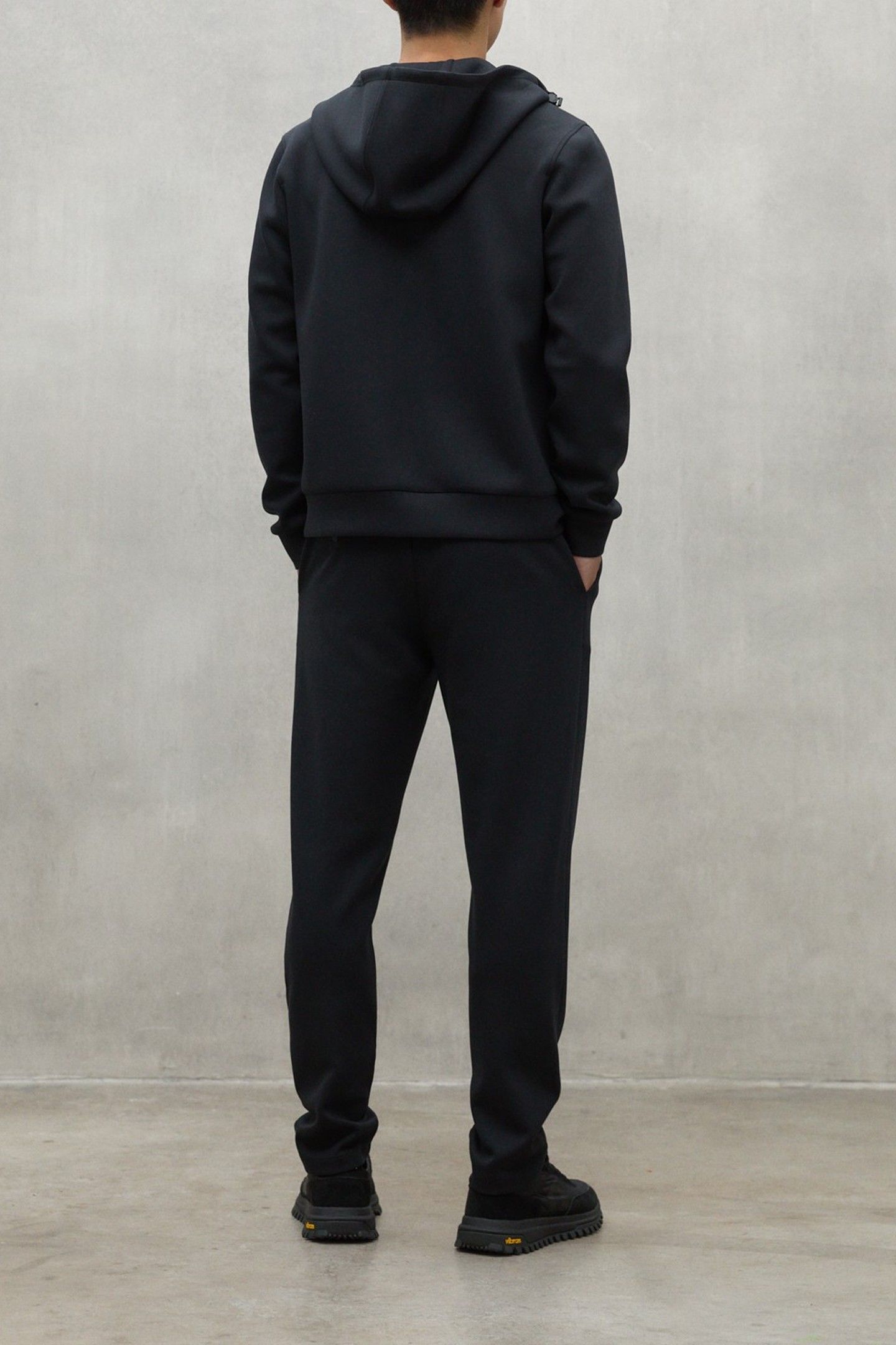 AGADIRALF SWEATSHIRT BLACK 3