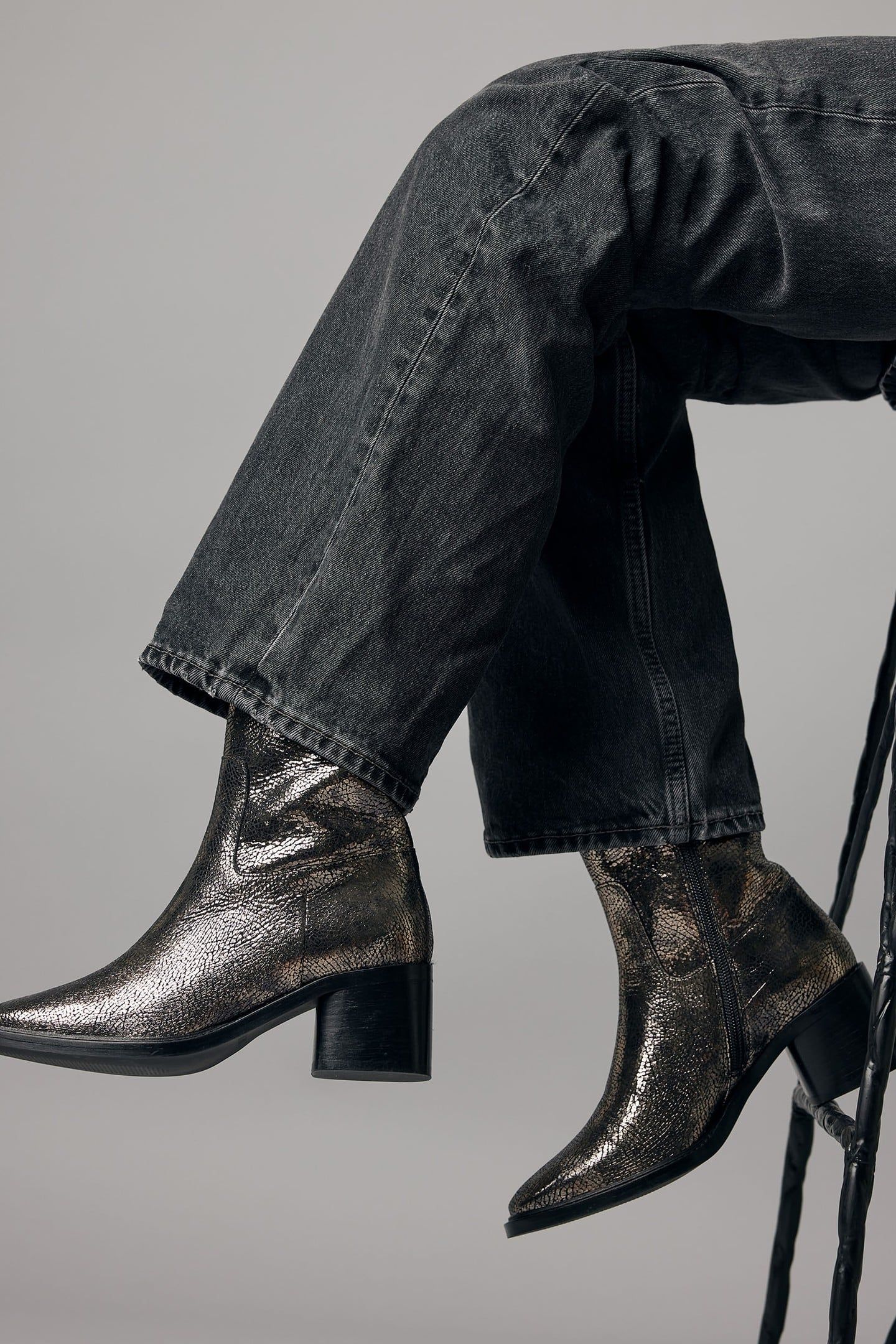 ZOEY CADE ANKLE BOOTS METALLIC 7