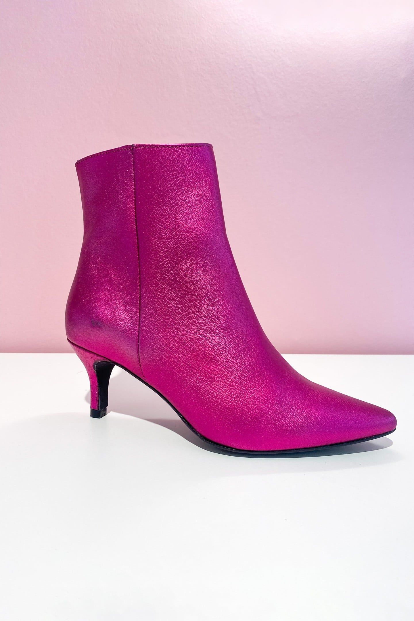 LUGO FUCHSIA 1