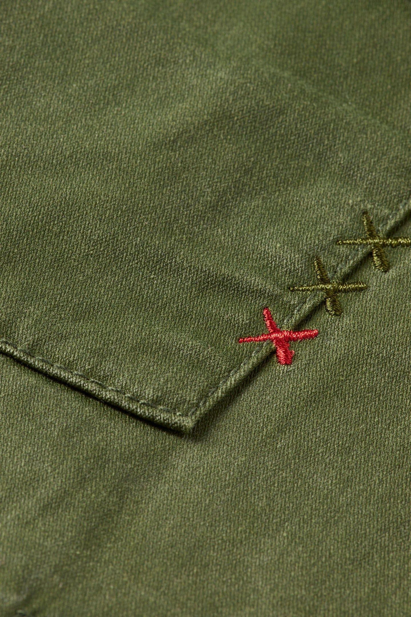 PIGMENT-DYED WORKER JACKET ARMY 3