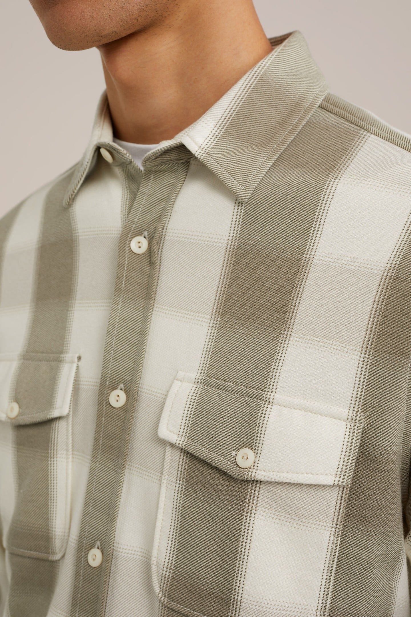 OVERSHIRT WHITE 5