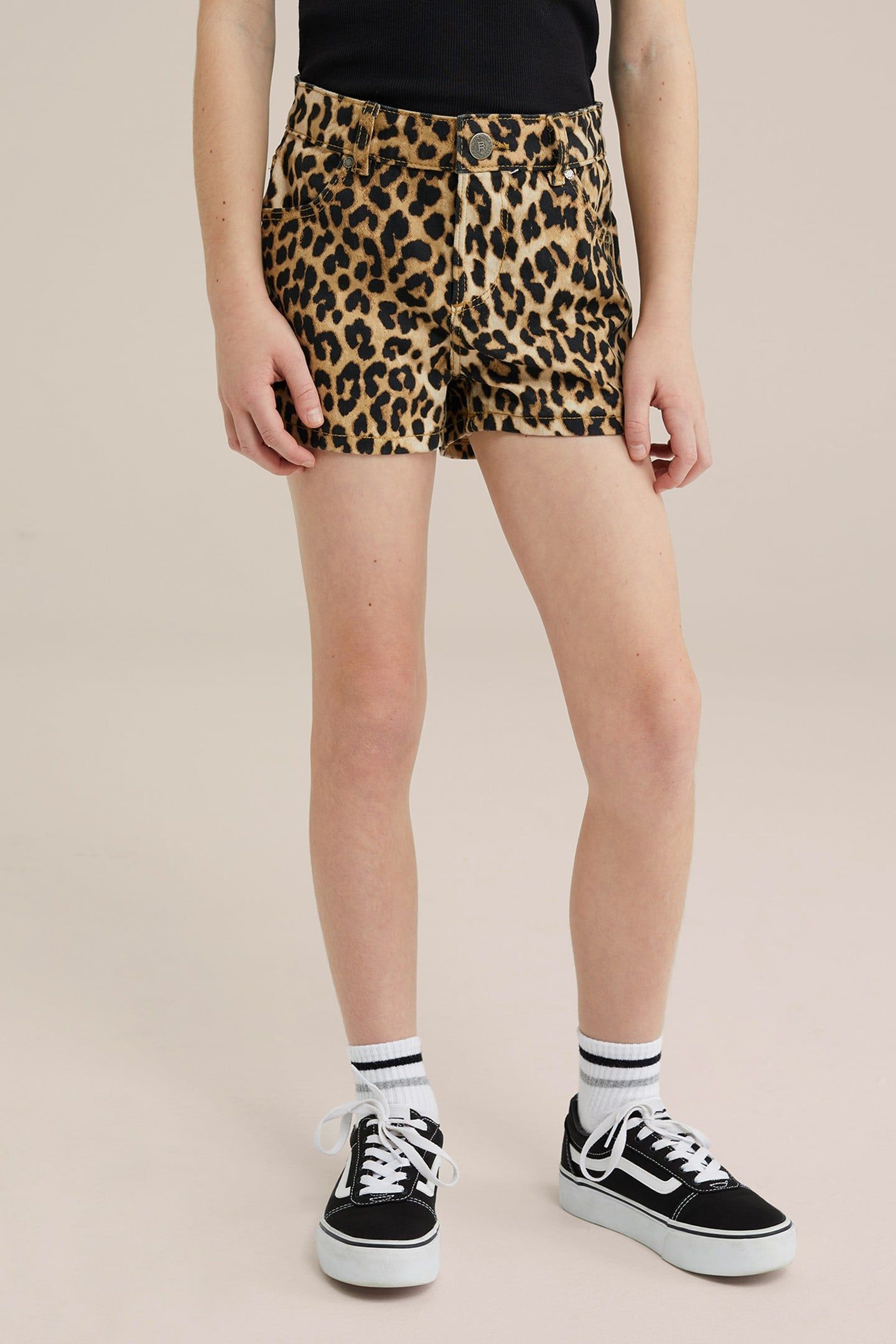 GIRLS SHORT YELLOW 1