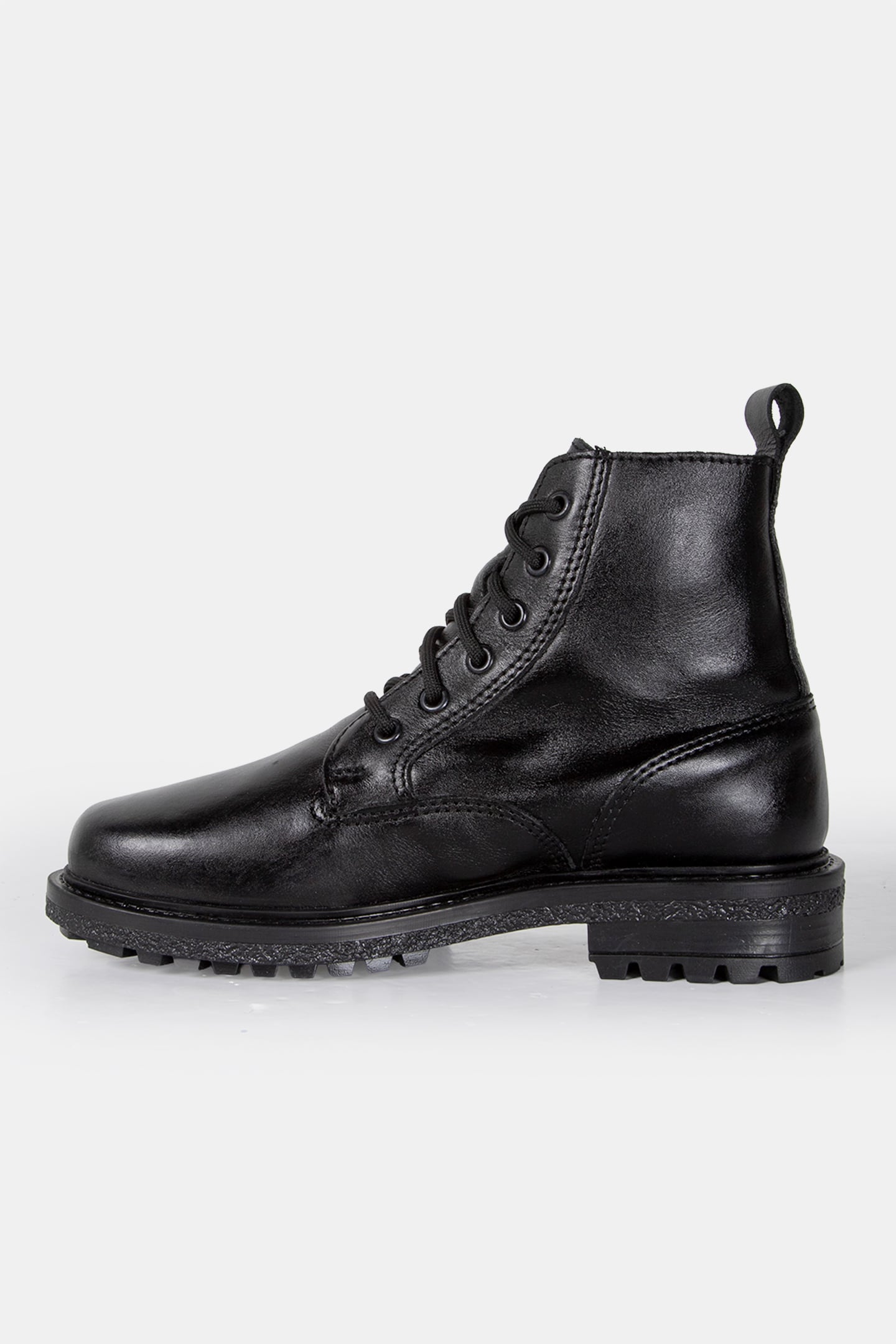 DECHASE – GUZO BLACK WAXY 2