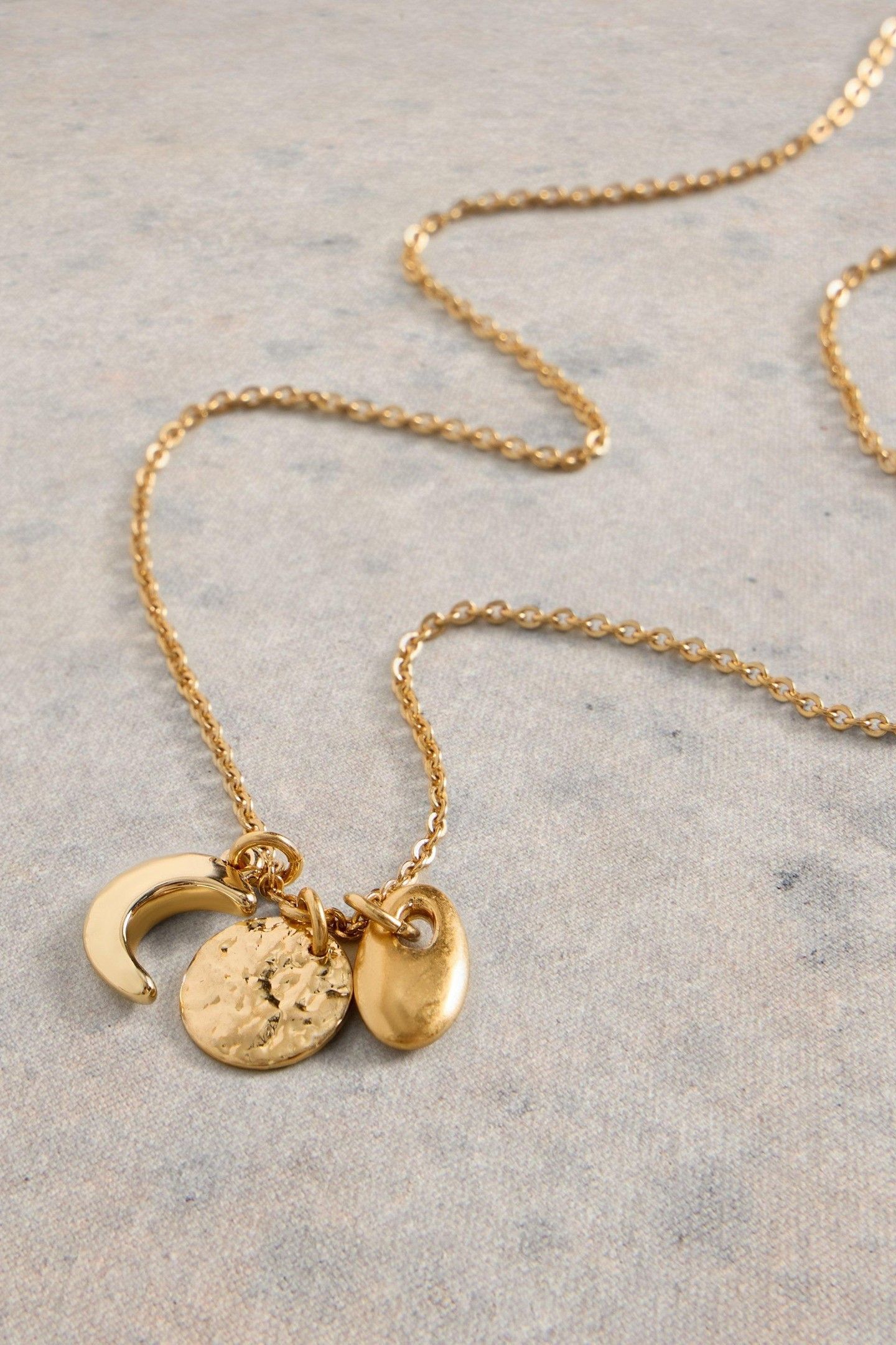CHARM EARRING & NECKLACE SET GOLD TONE METALLIC 1