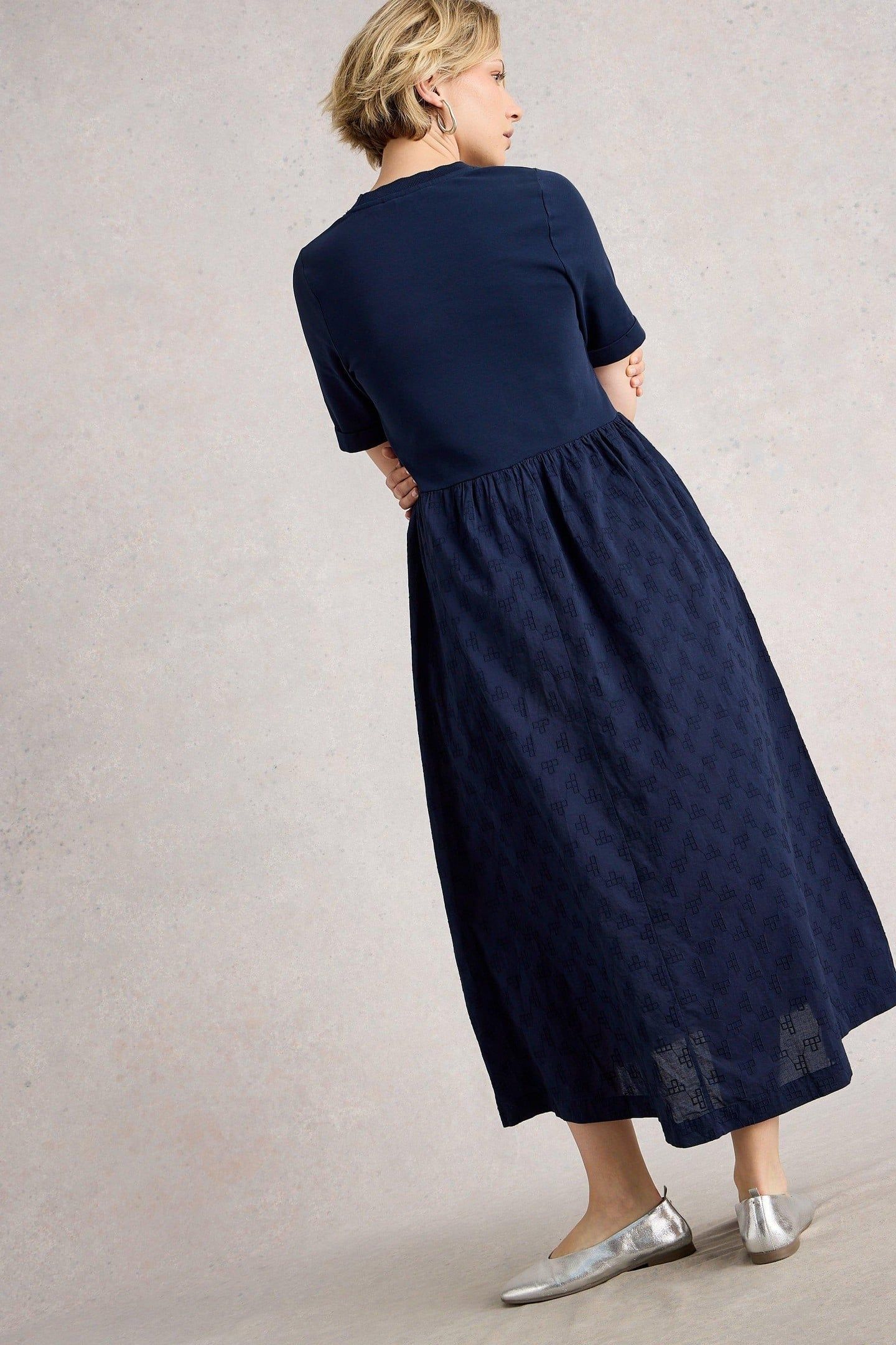 VERA BRODERIE DRESS DARK NAVY 2