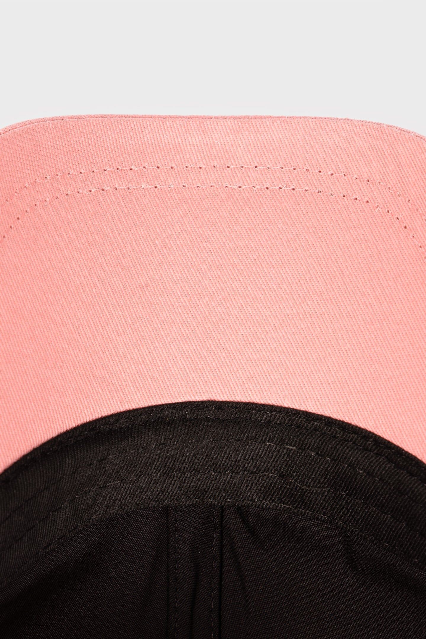 WOMEN CAP ZEBRA BUBBLEGUM/RASP 5