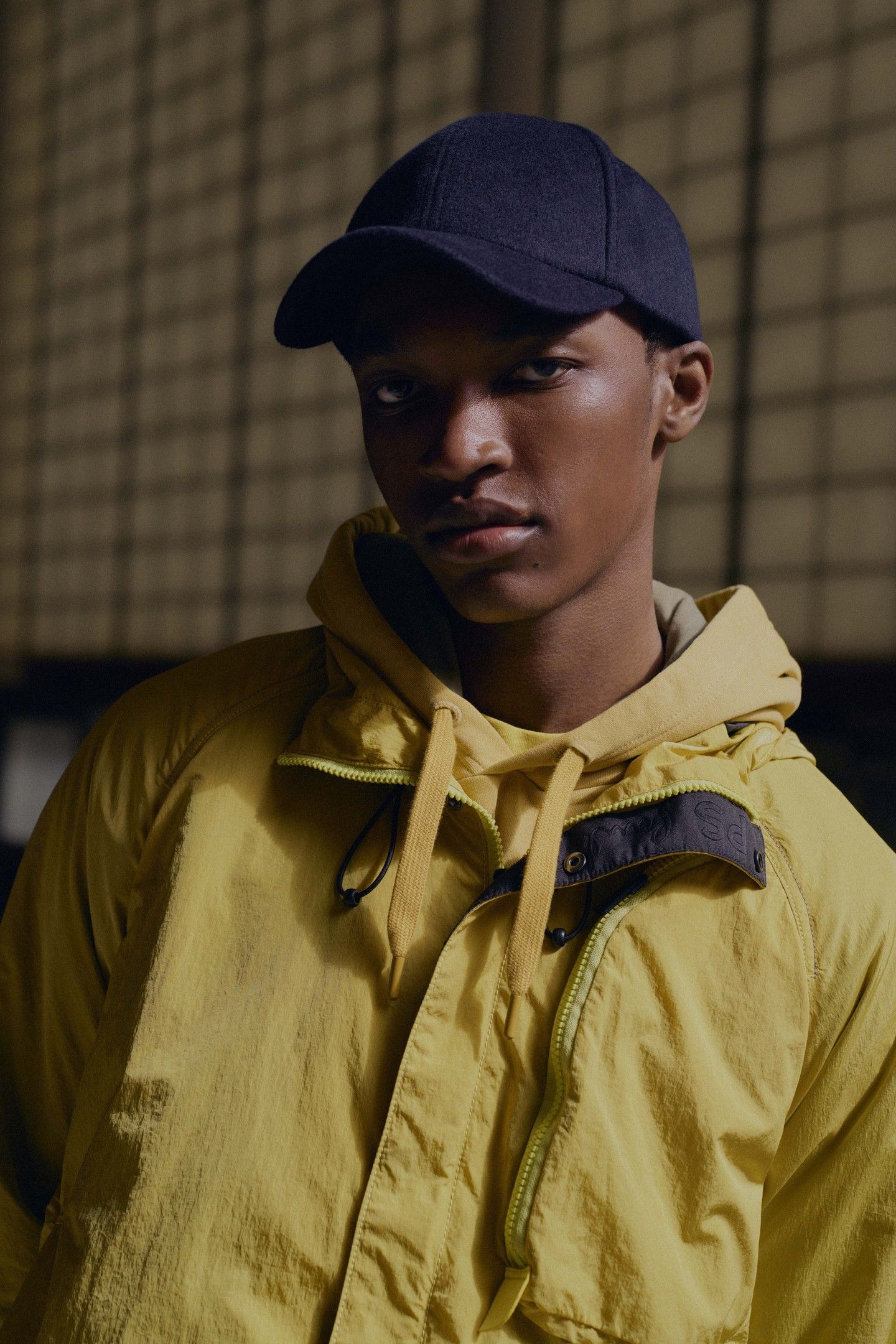 MENS HOODED JACKET ACID YELLOW 9