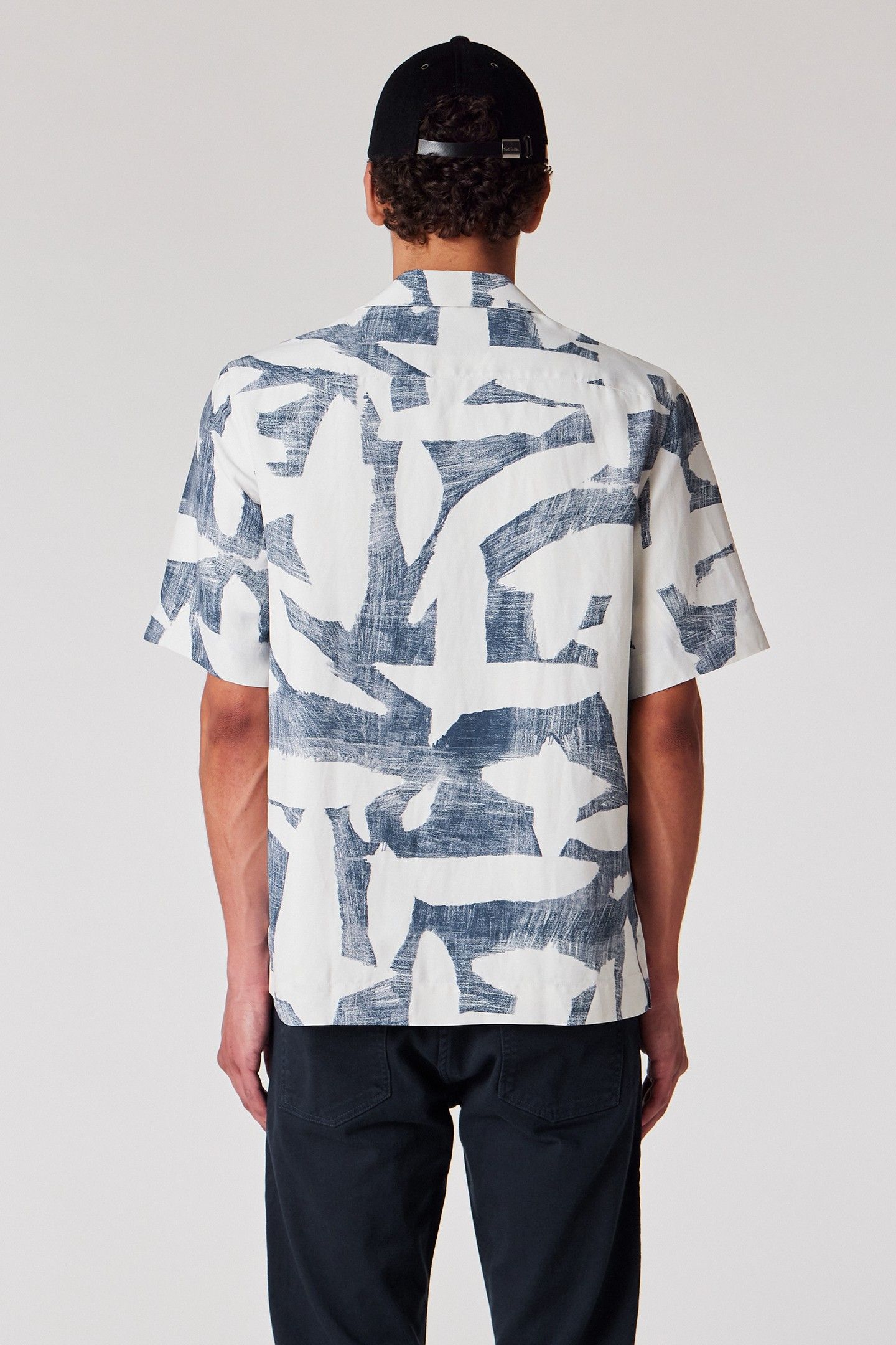 MENS S/S REGULAR FIT SHIRT LIGHT BLUE 2