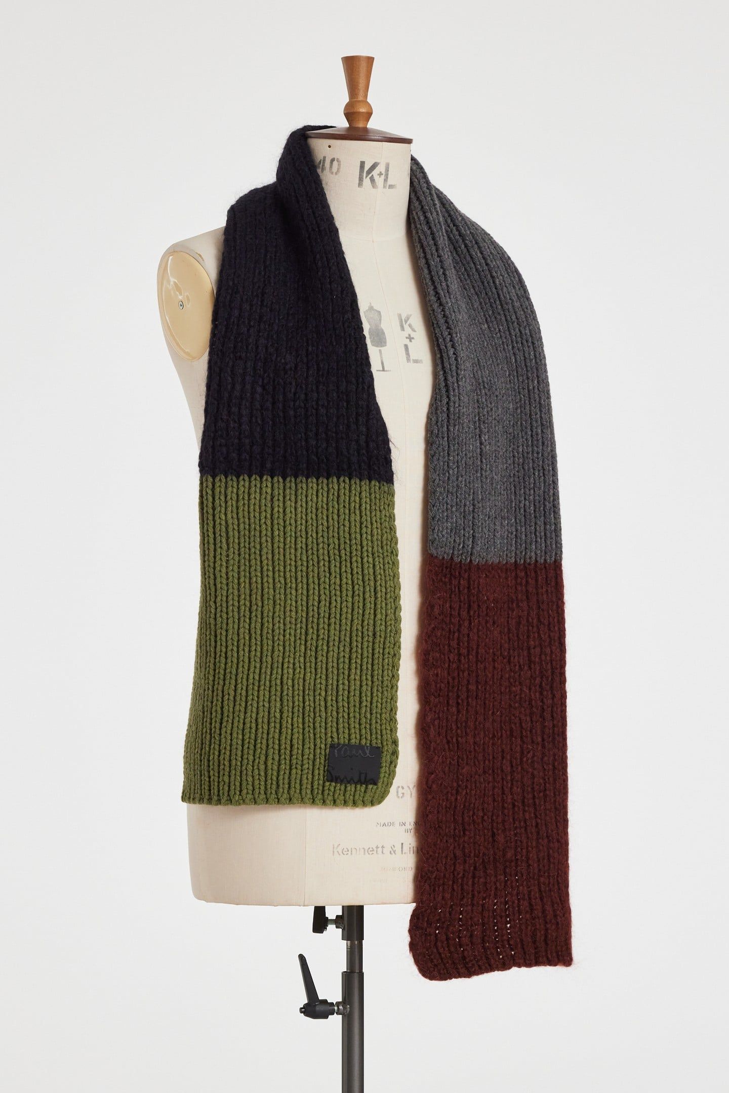 MEN SCARF MOHAIR BLACK 2