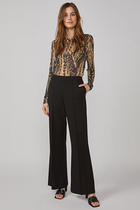 TOP FEATHER PRINT ON MESH BROWNS 2