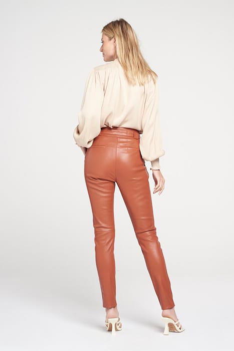 PAULA STRETCH LEATHER TERRACOTTA 2