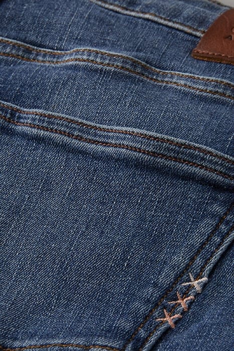 ESSENTIALS HAUT SKINNY JEANS — FRESH DRAFT 3