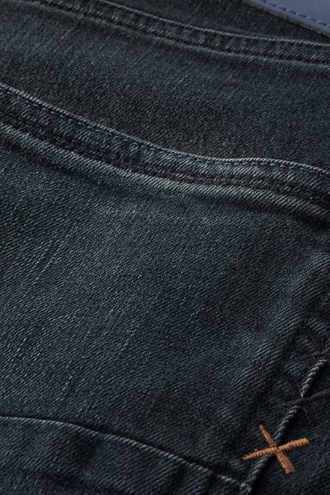 SEASONAL ESSENTIALS RALSTON SLIM JEANS – COLD DESERT 3
